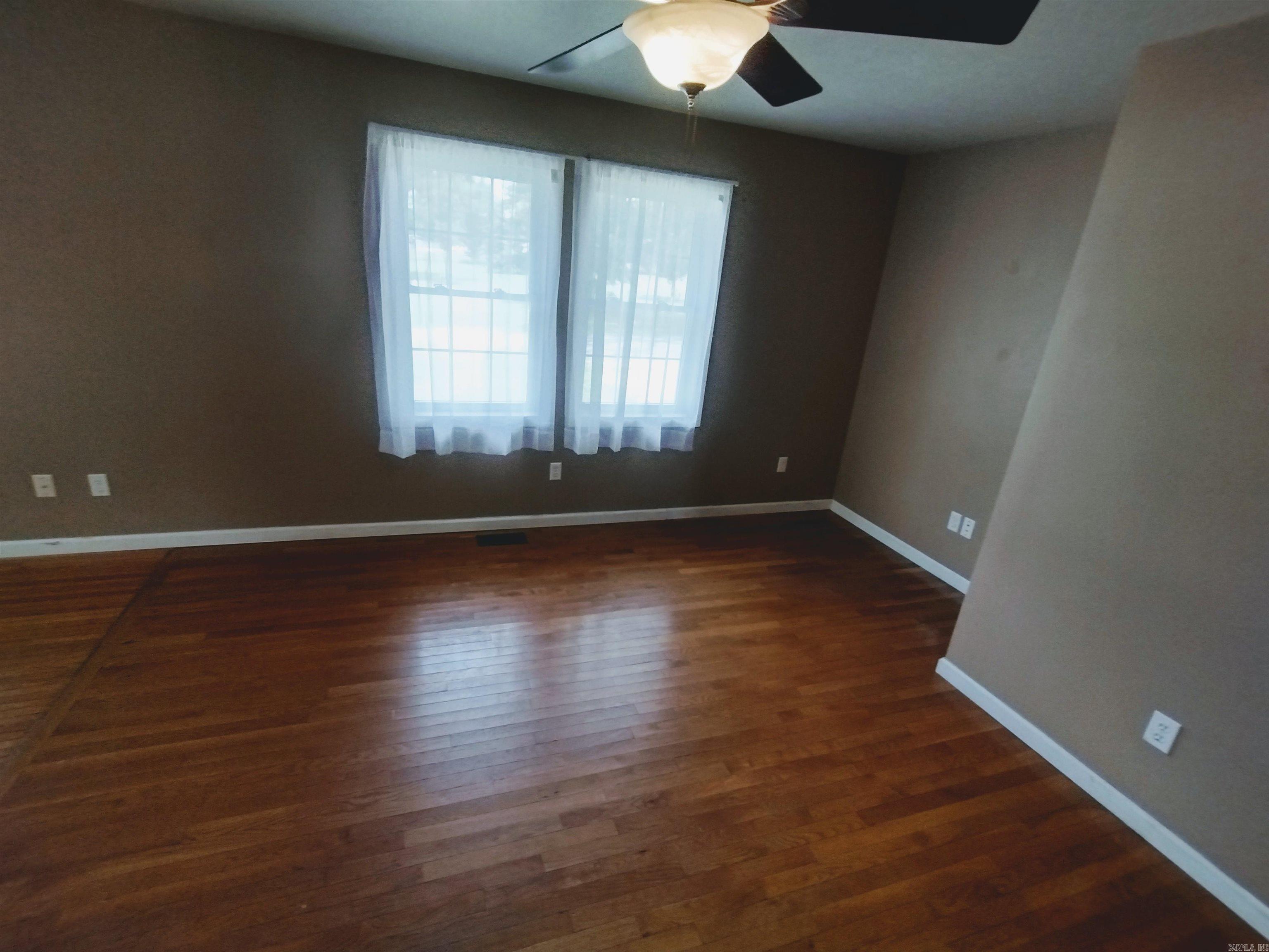903 Tower Lp Property Photo 10