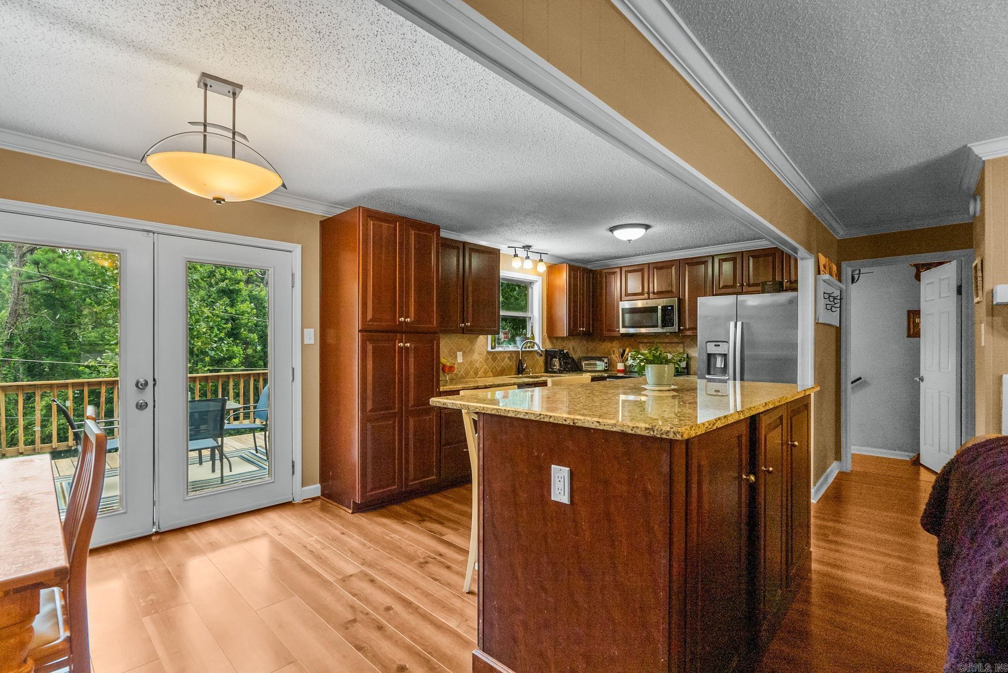 12724 Pleasant View Drive Property Photo 10