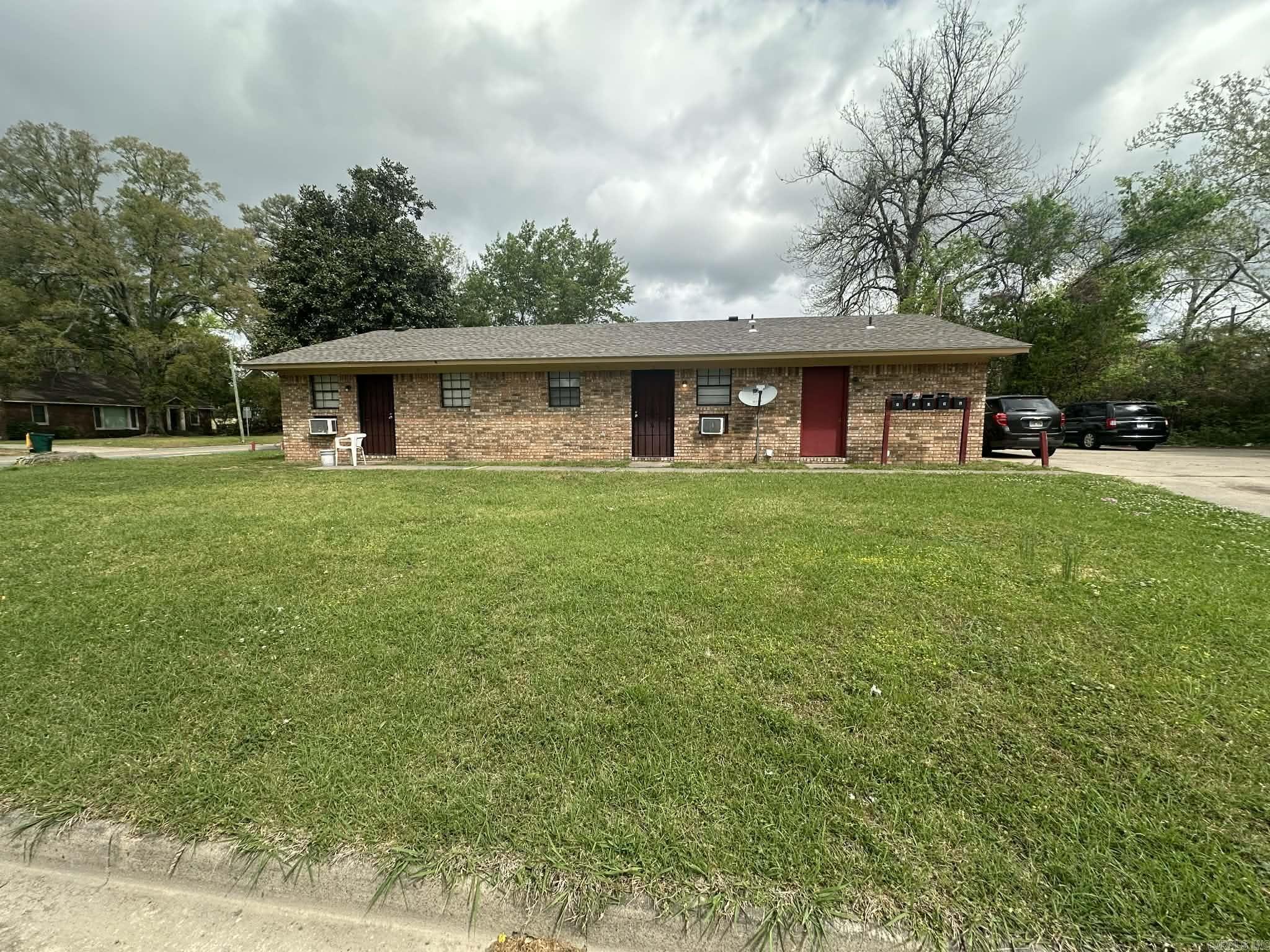 1717 S Olive Street Property Photo 1