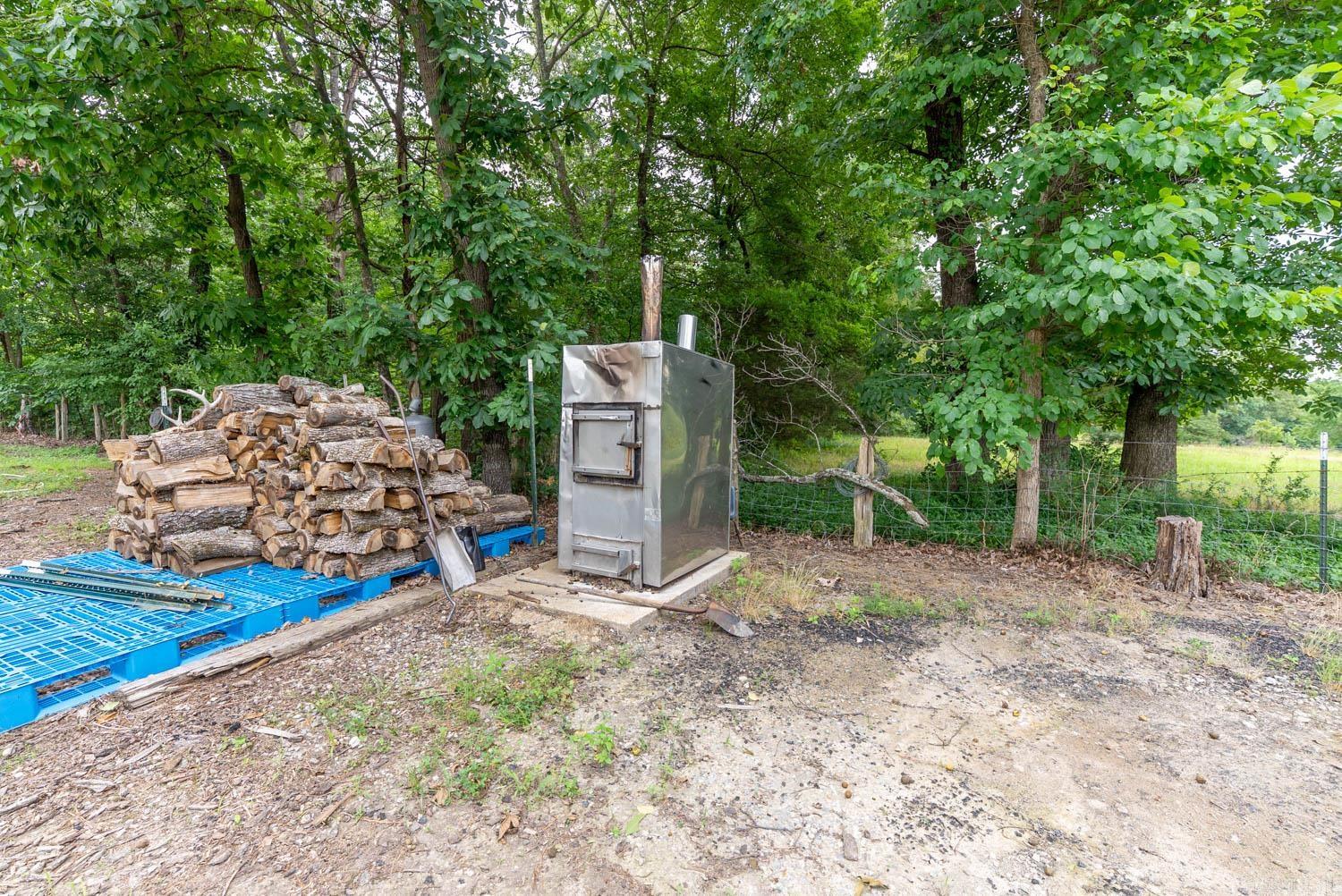 1895 Bethesda Road Property Photo 34
