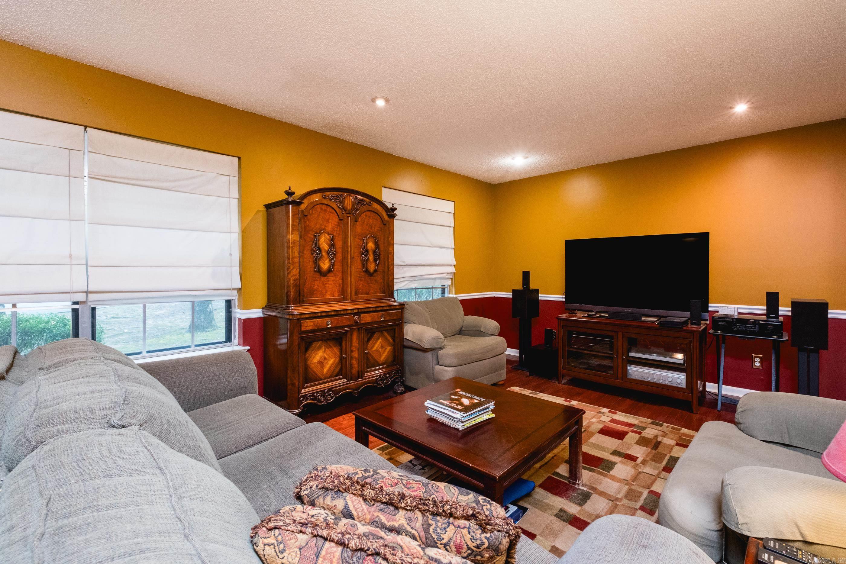 2421 Gunpowder Road Property Photo 11