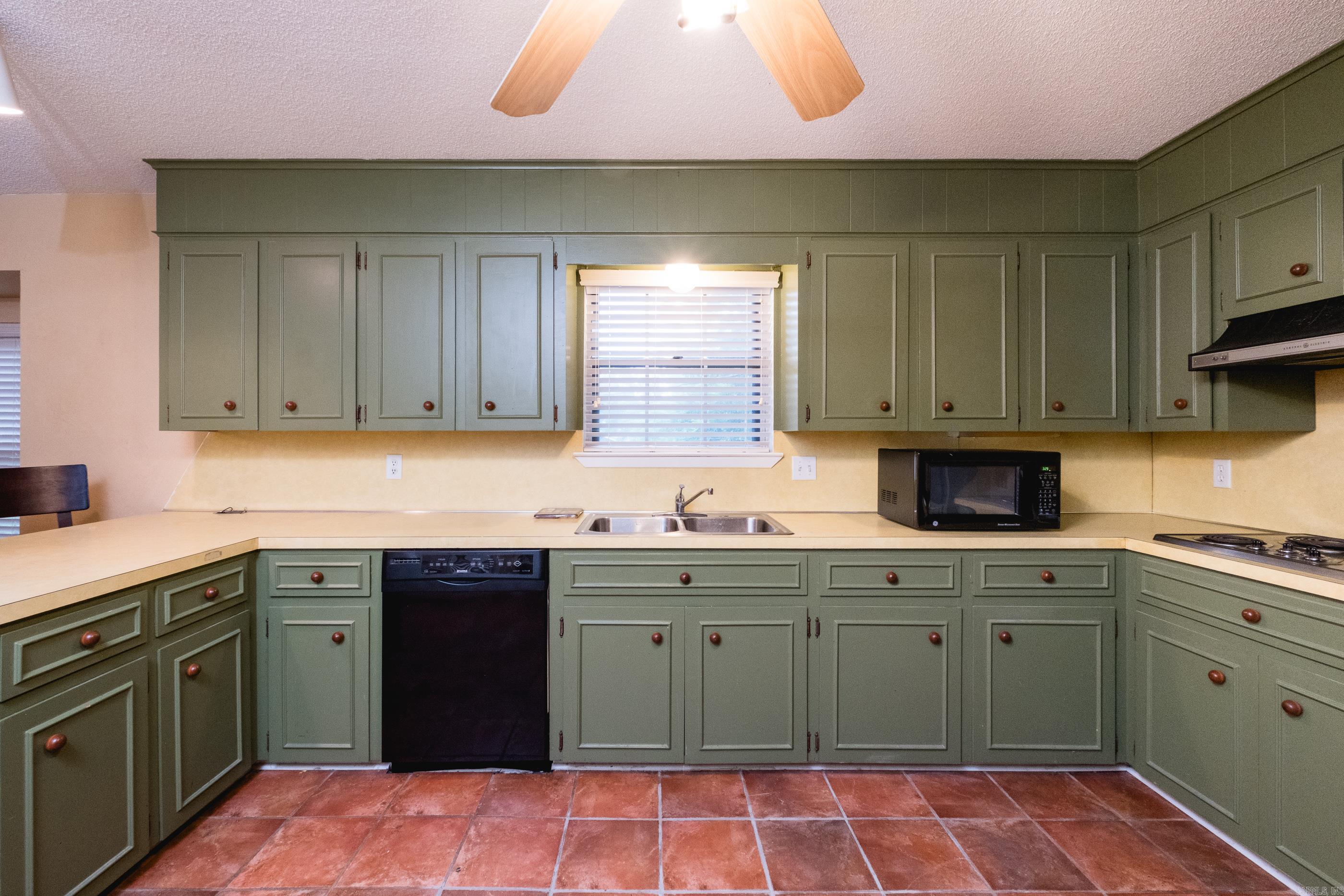 2421 Gunpowder Road Property Photo 17
