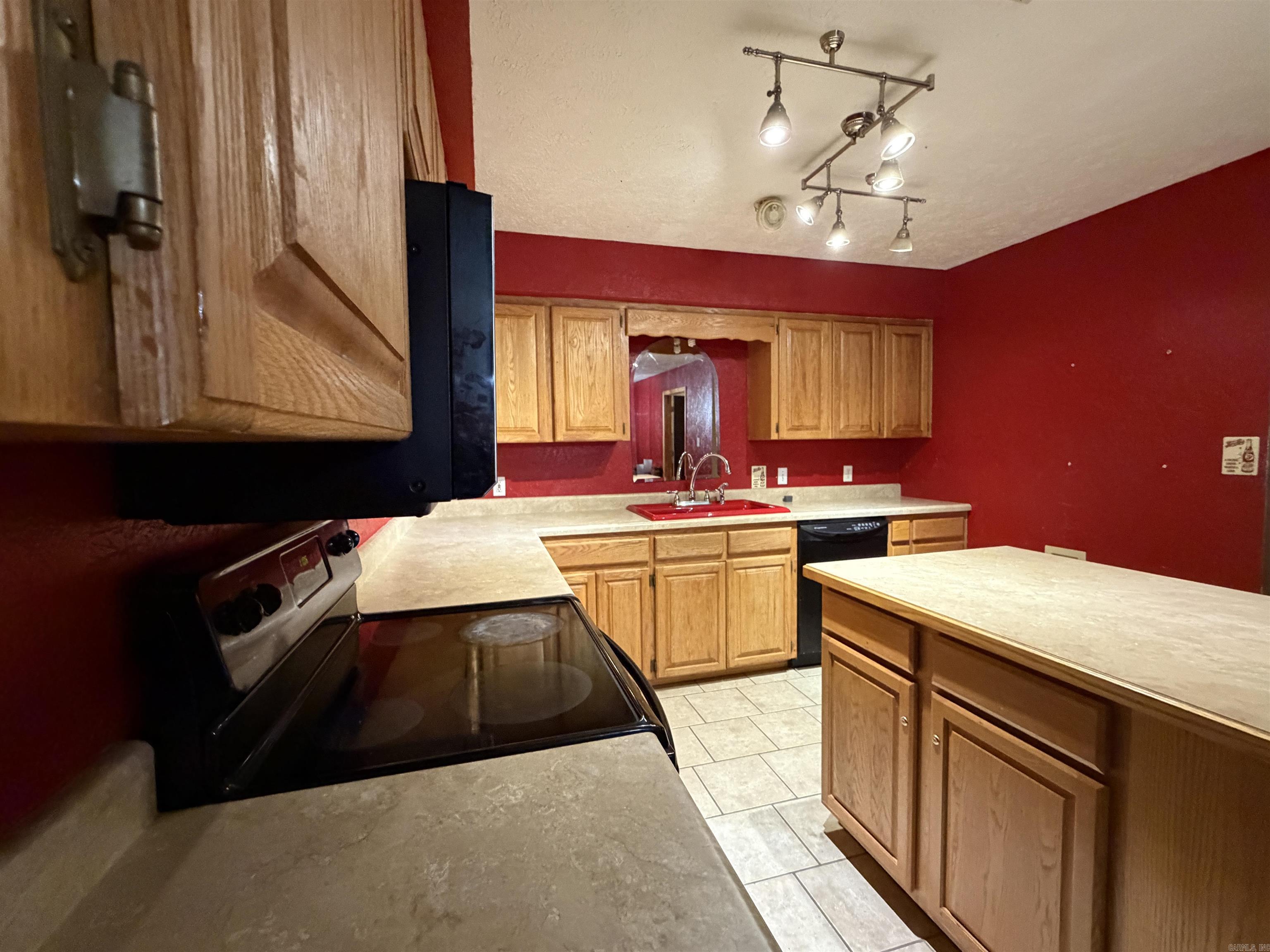 455 Mc 7013 Property Photo 5