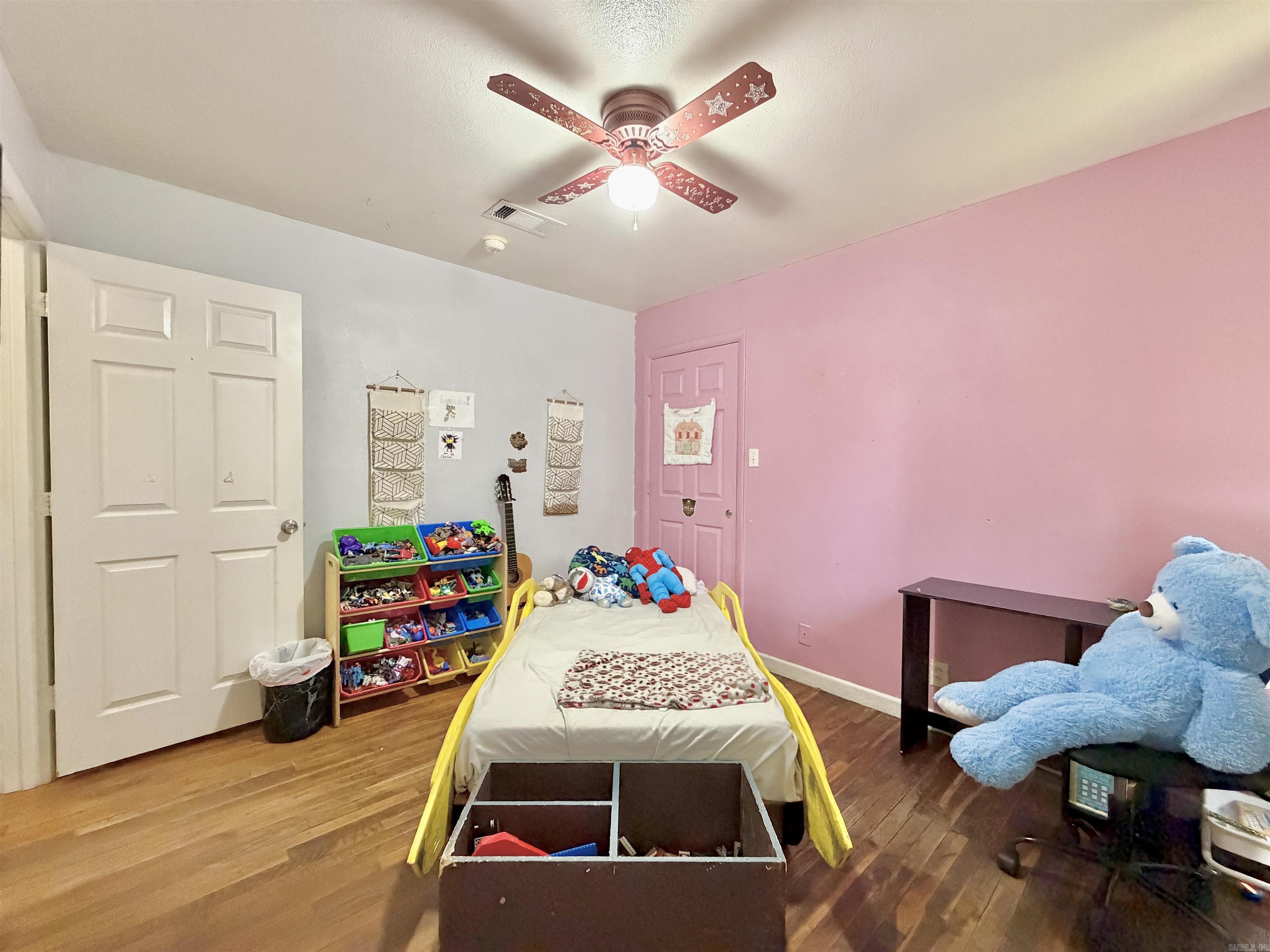1615 Nina Street Property Photo 19