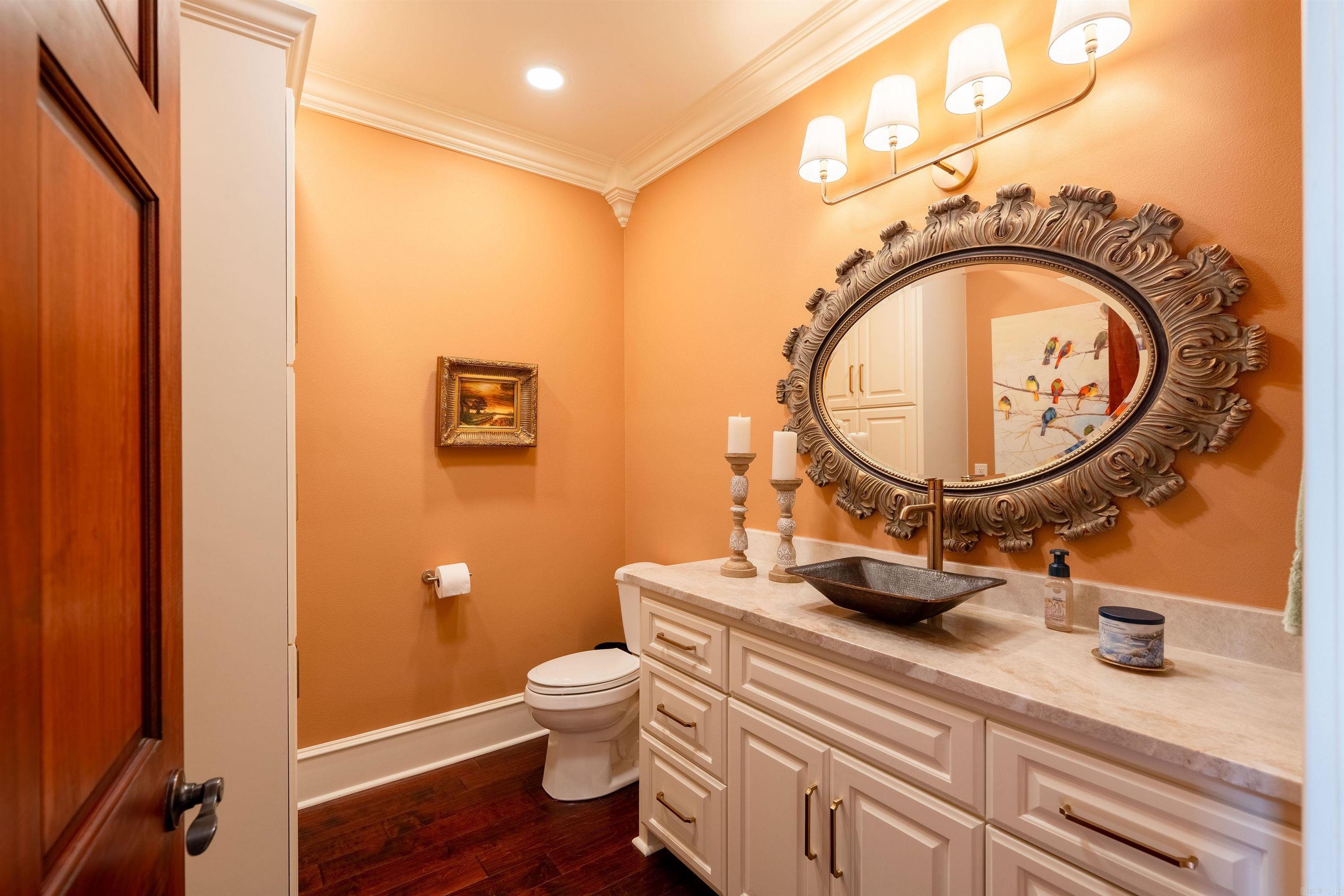 665 Huntington Lane Property Photo 19