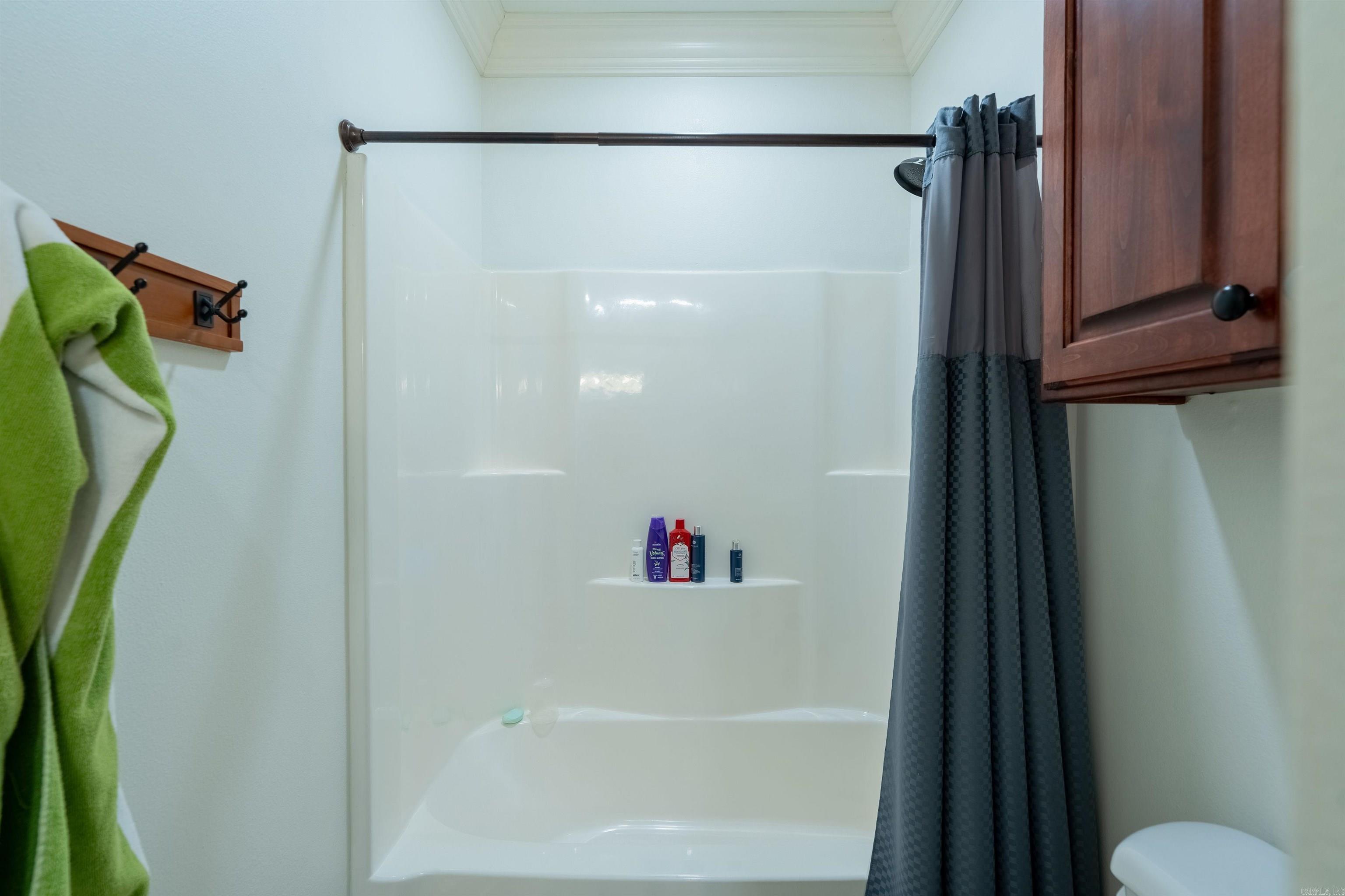 665 Huntington Lane Property Photo 26