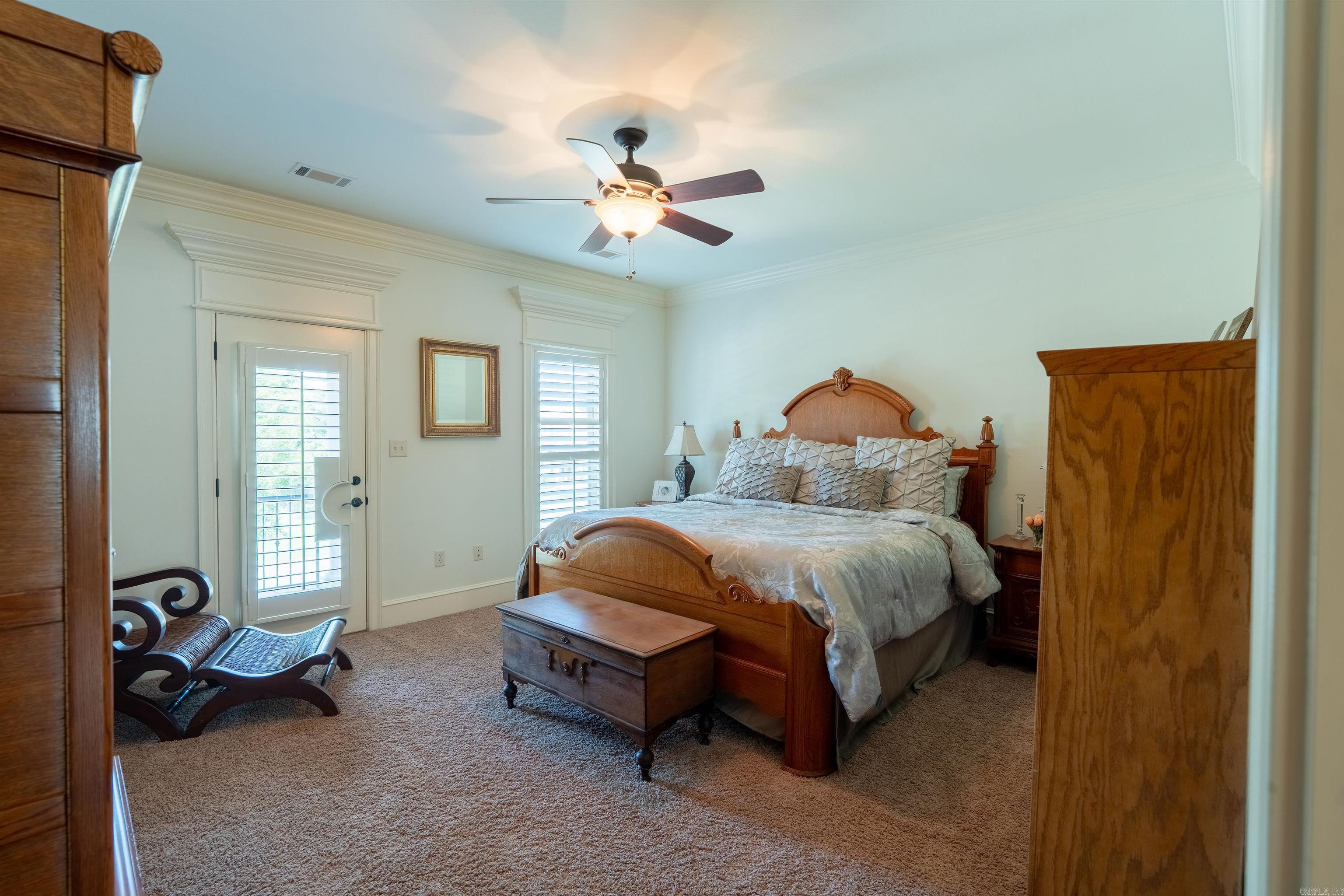 665 Huntington Lane Property Photo 27