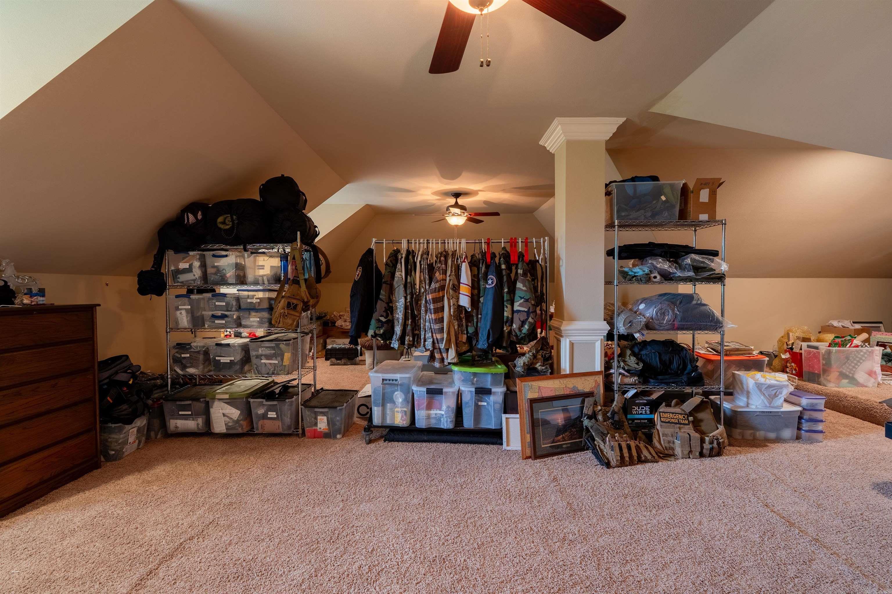 665 Huntington Lane Property Photo 32