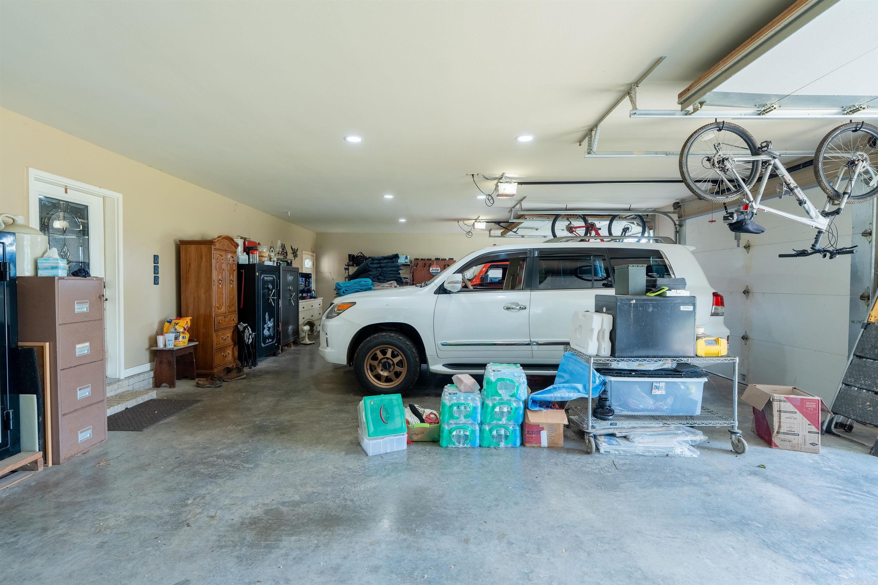 665 Huntington Lane Property Photo 34