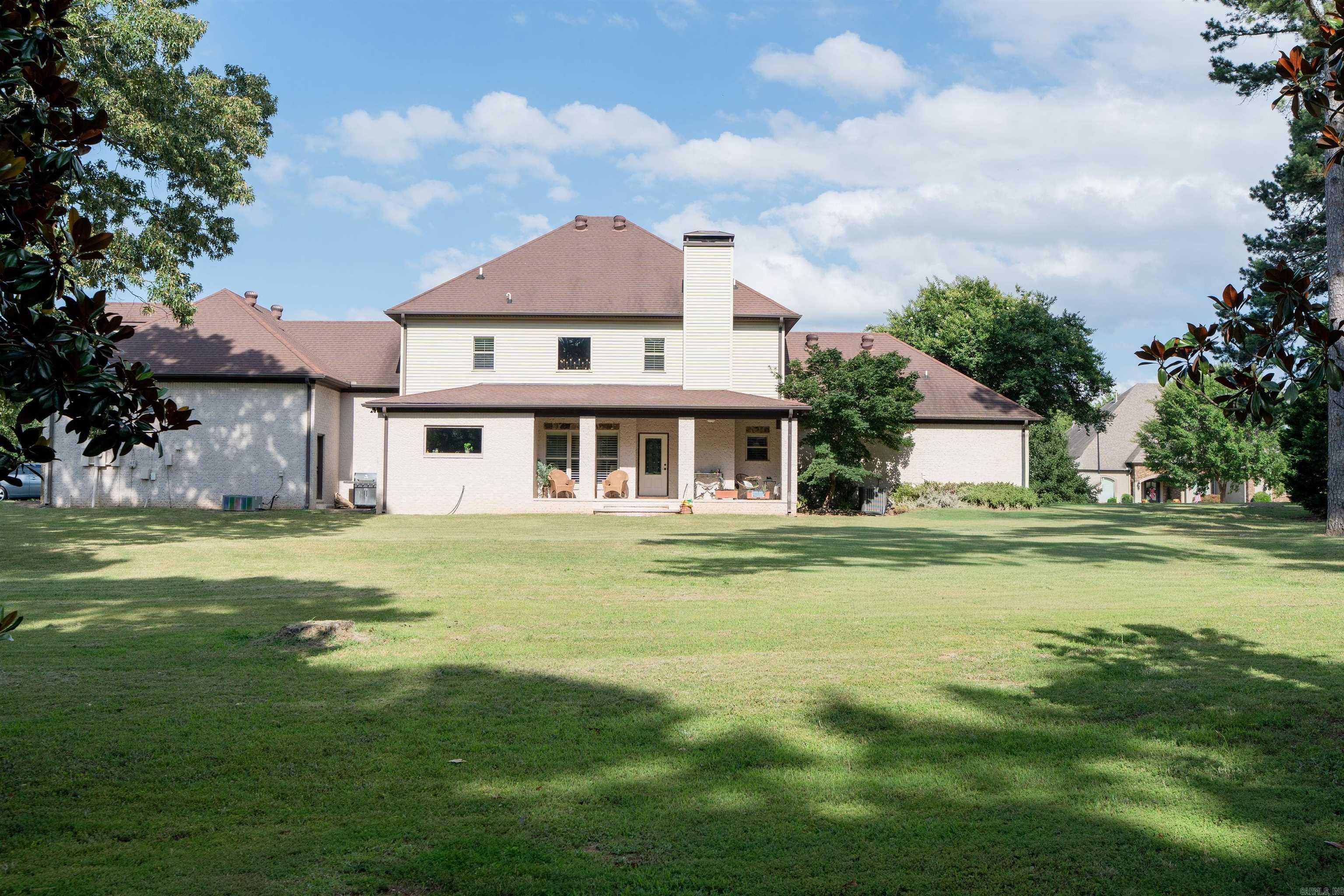 665 Huntington Lane Property Photo 39