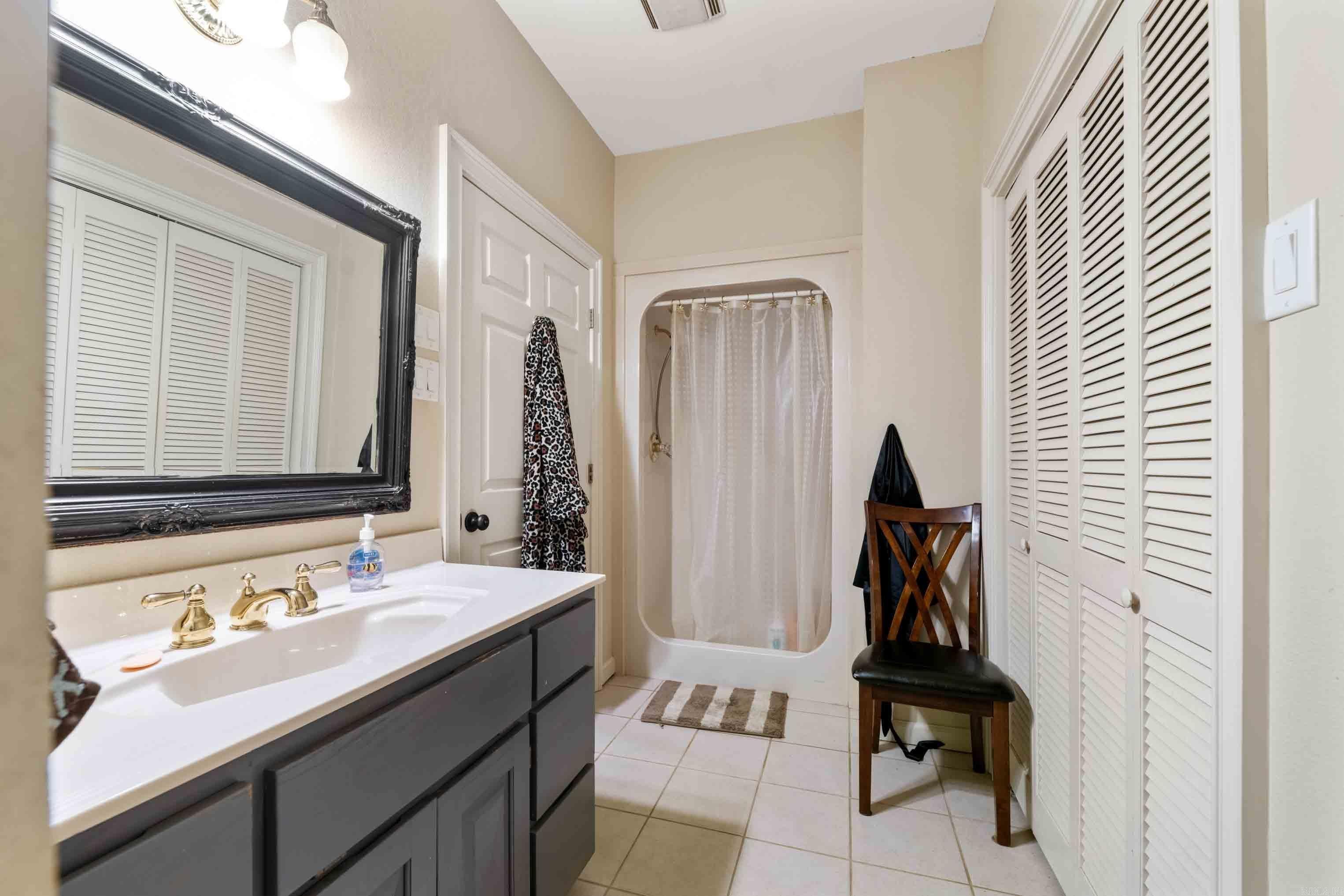 2312 Riverbend Rd. Property Photo 21