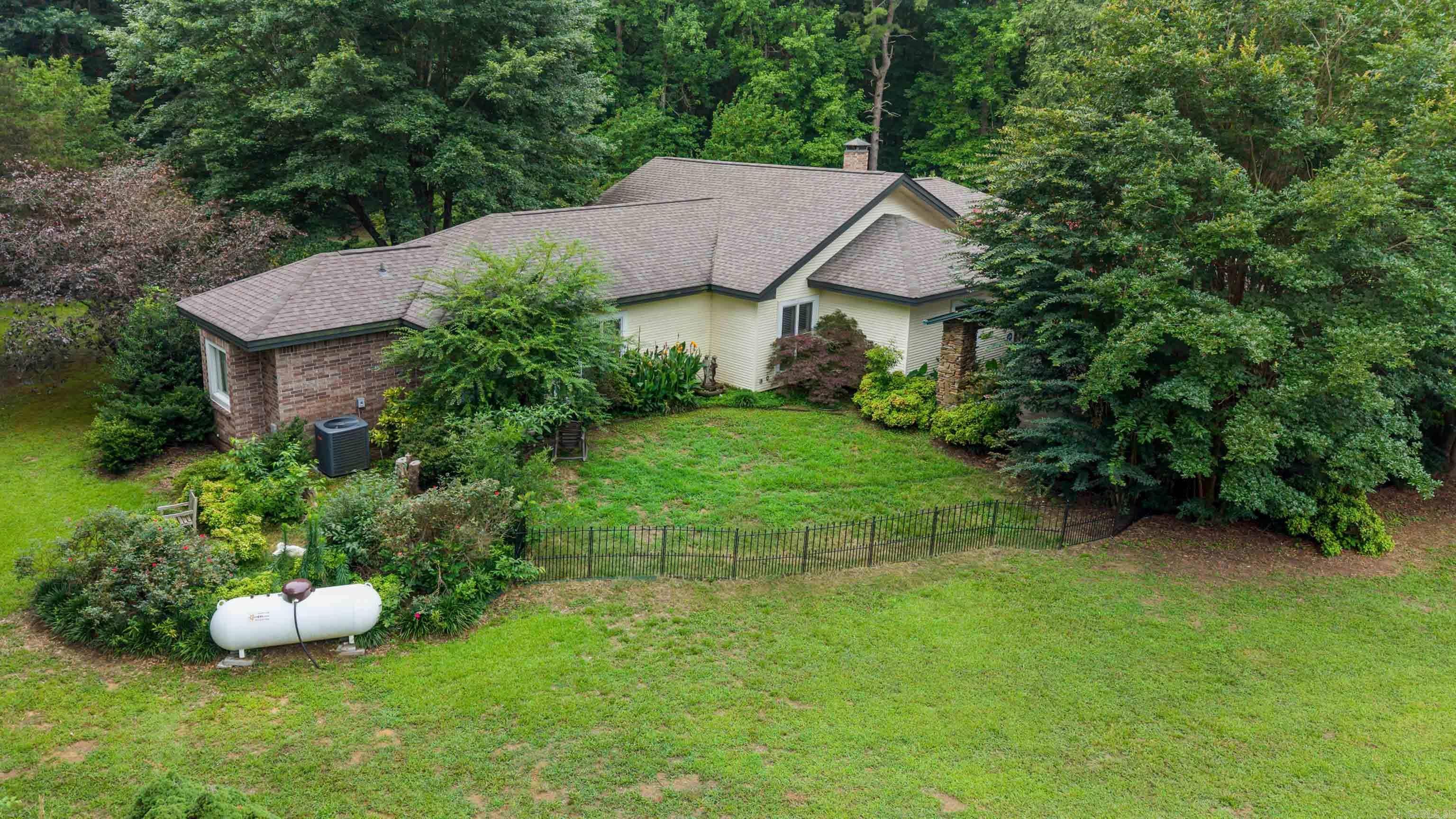 2312 Riverbend Rd. Property Photo 34