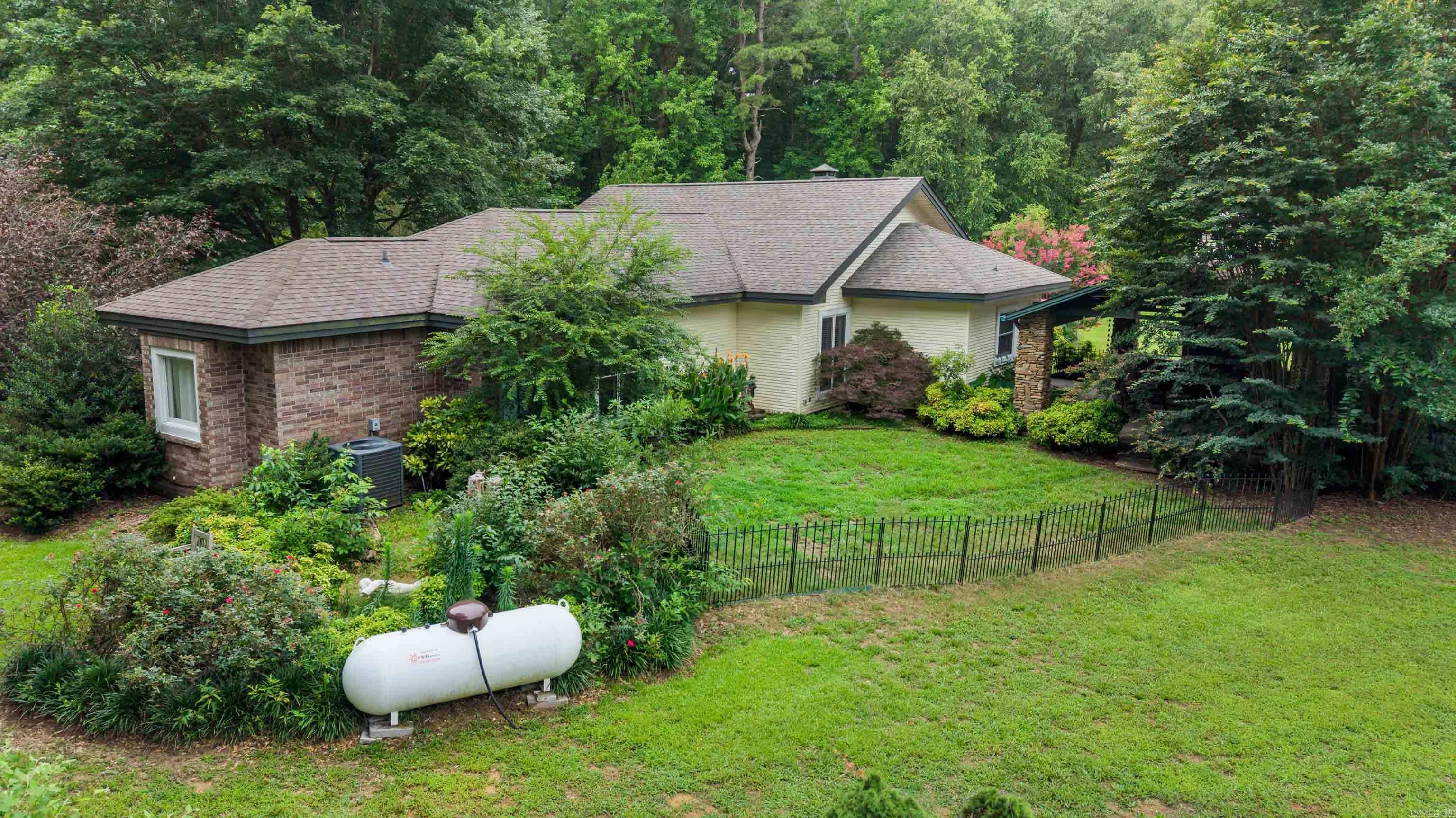 2312 Riverbend Rd. Property Photo 47