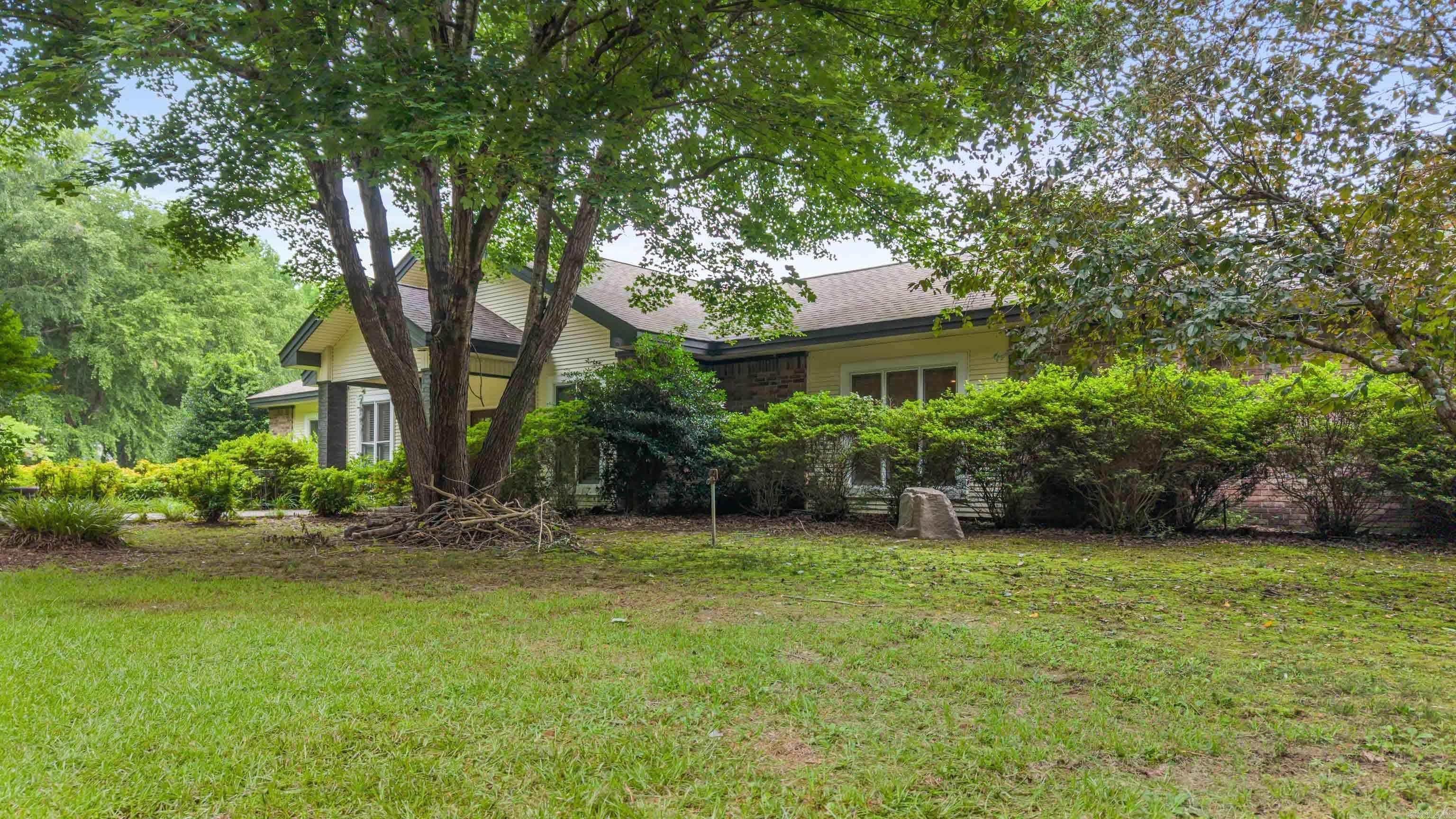 2312 Riverbend Rd. Property Photo 48