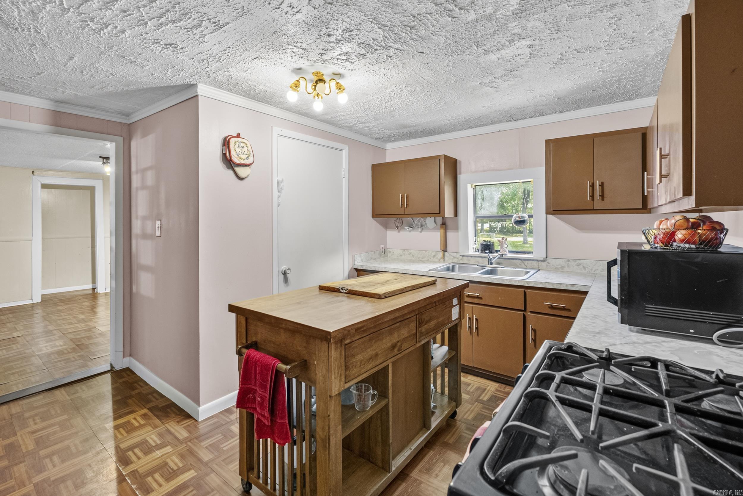 16520 Landmark Road Property Photo 12