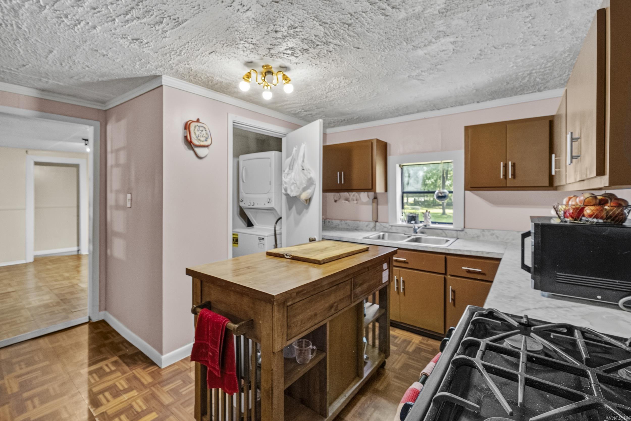 16520 Landmark Road Property Photo 14