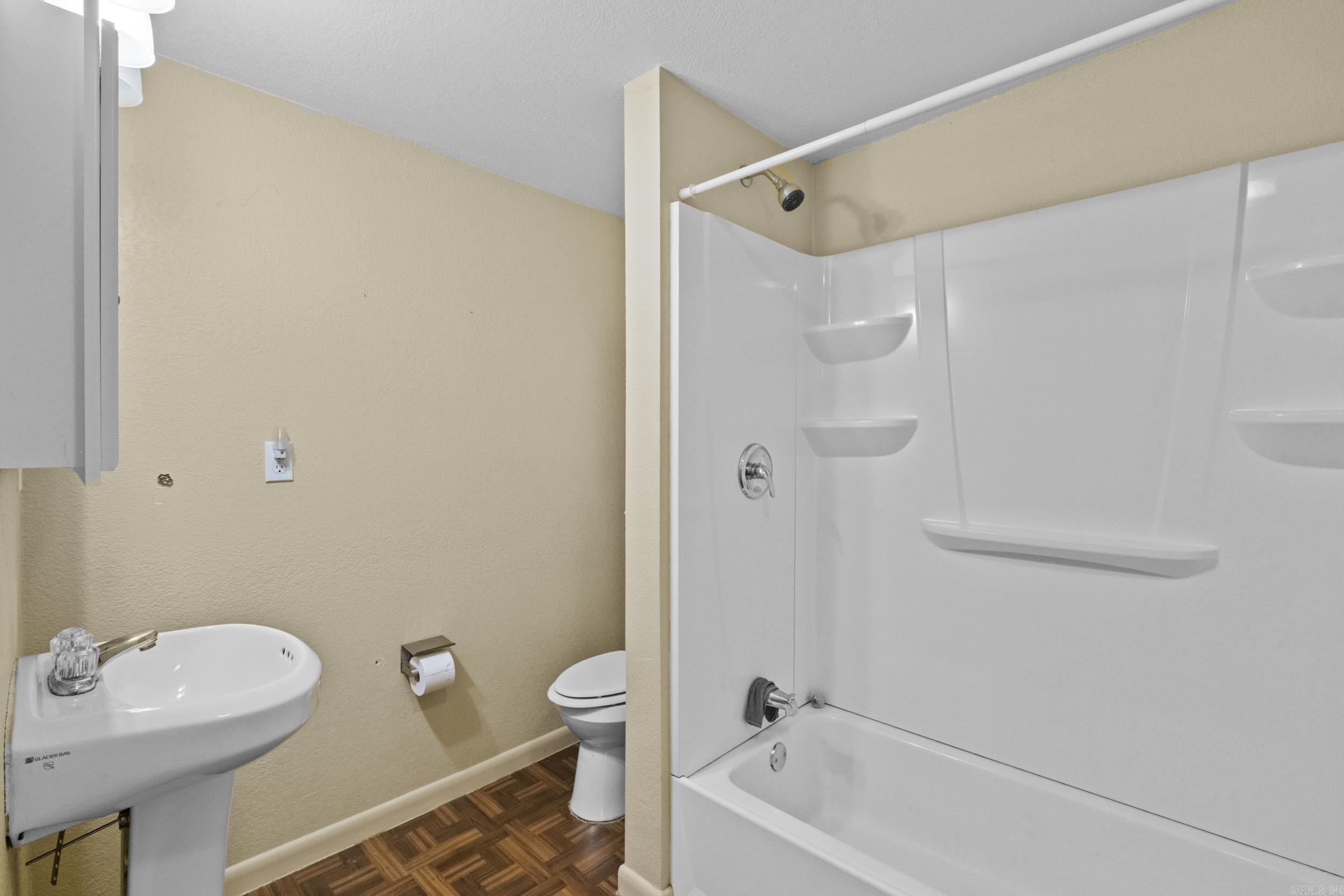 16520 Landmark Road Property Photo 18