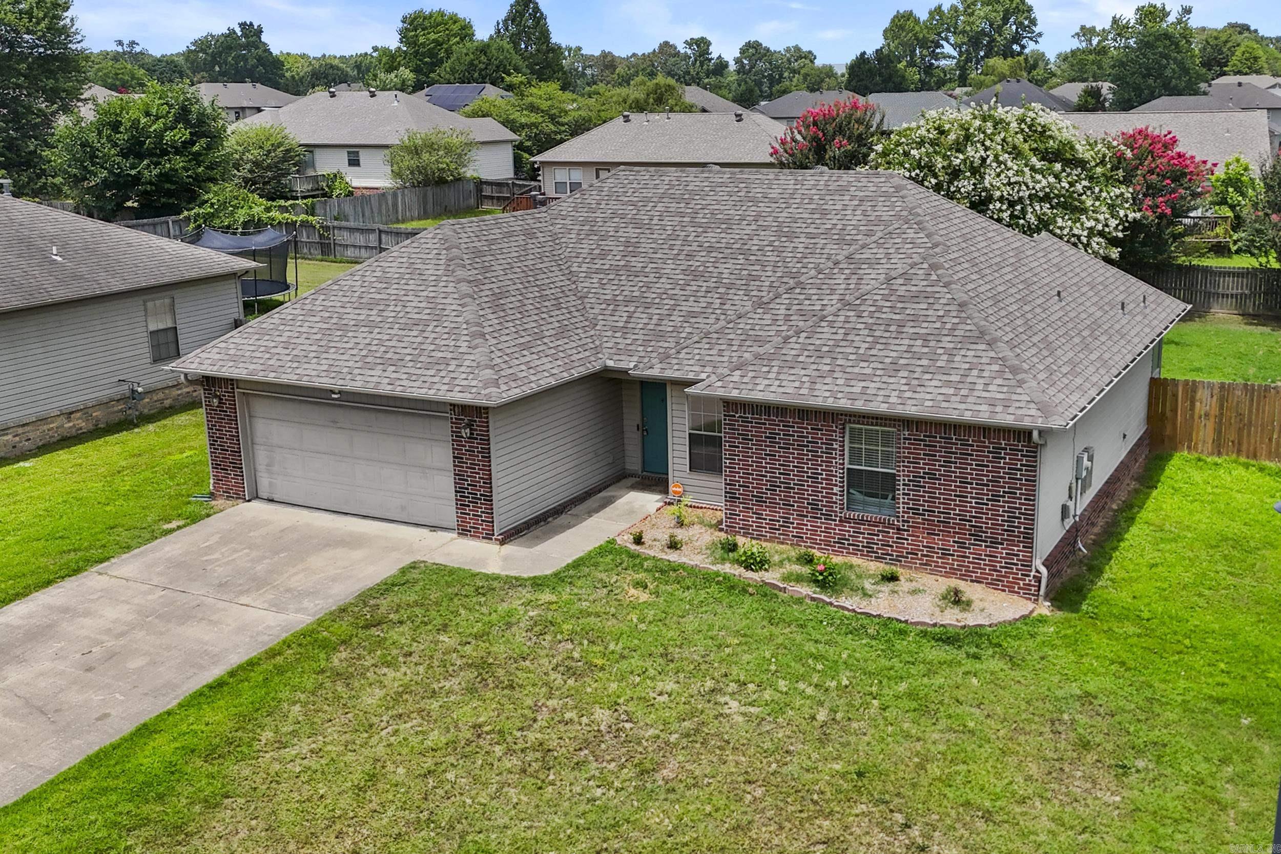 40 Rosebud Circle Property Photo 1