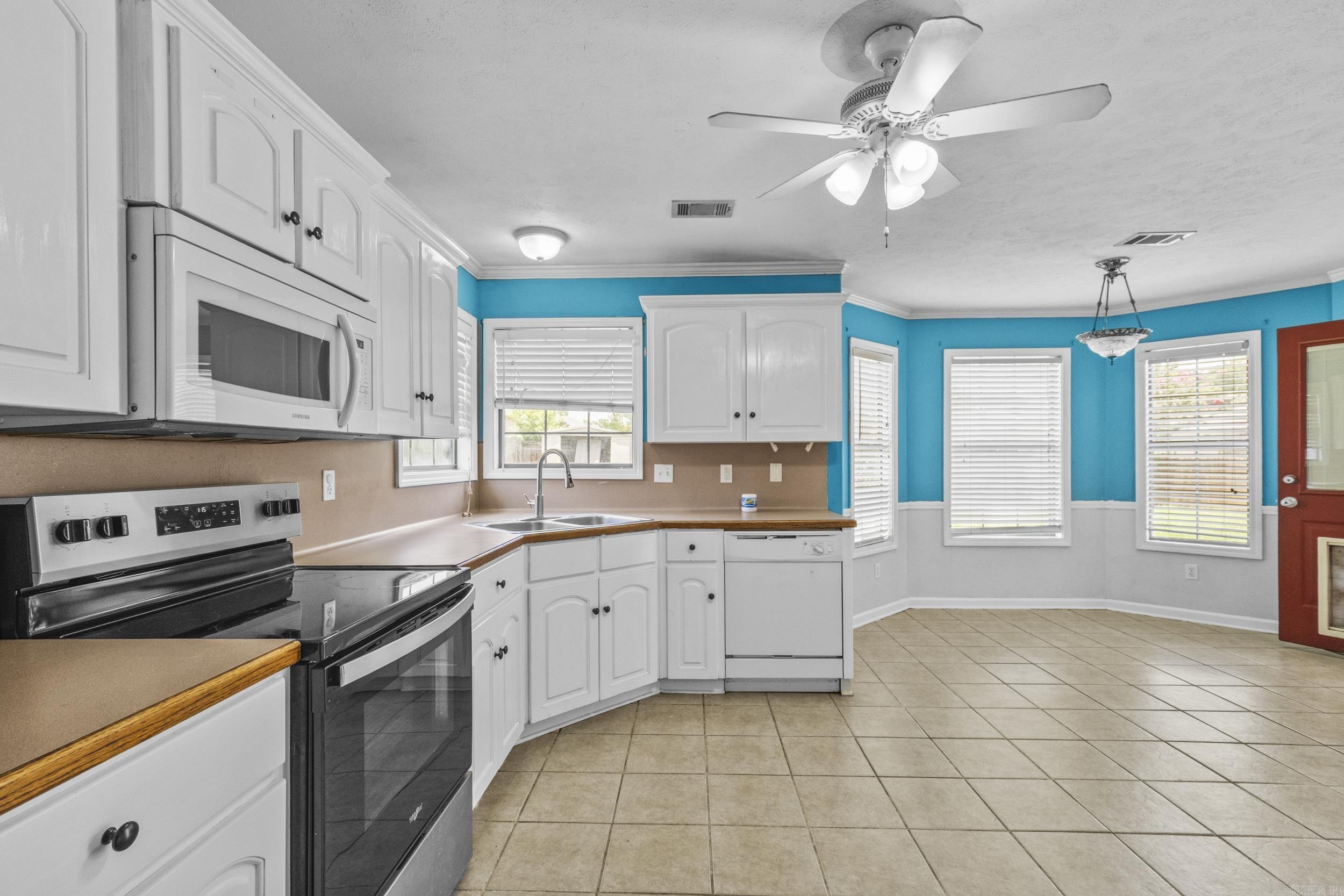 40 Rosebud Circle Property Photo 8