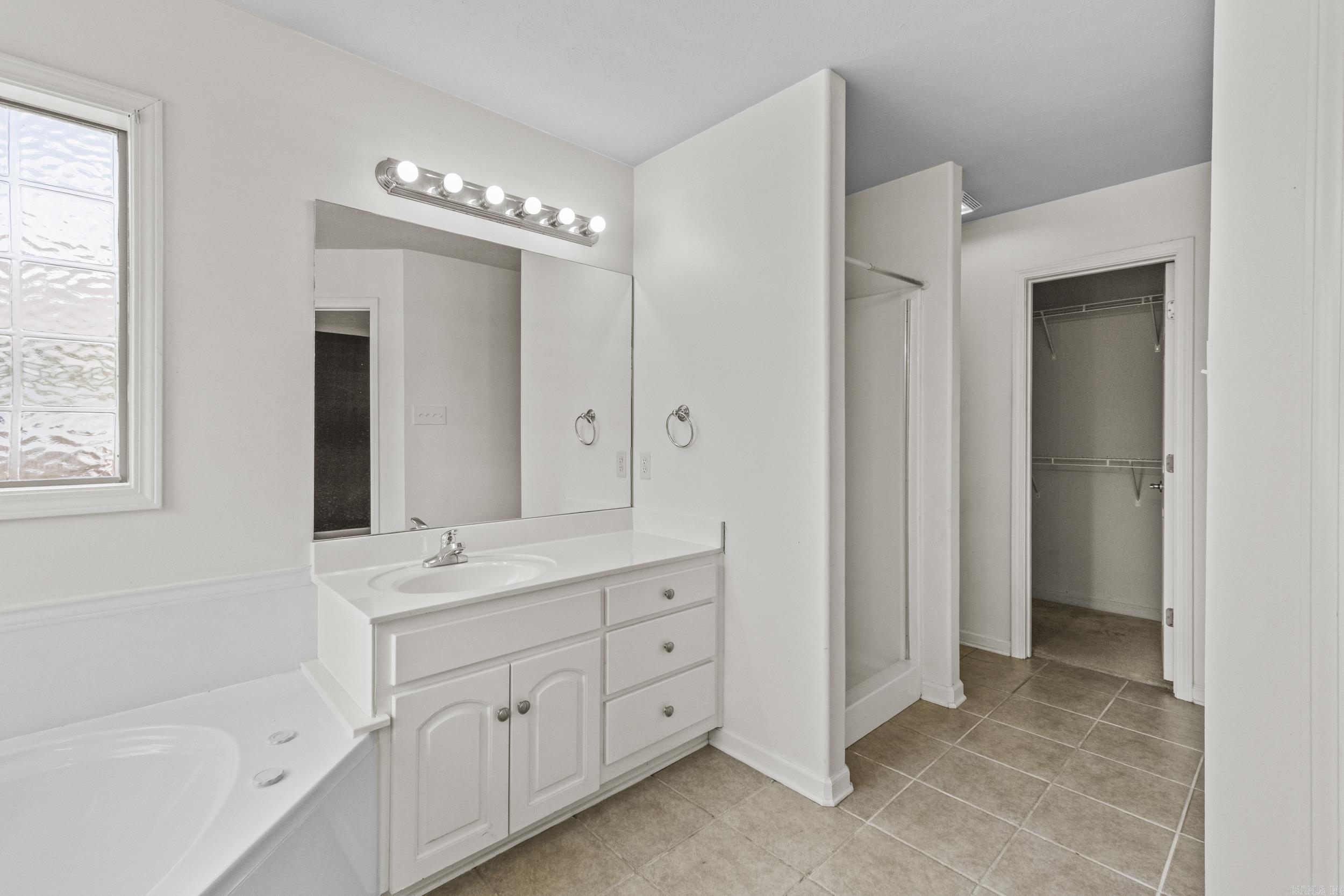 40 Rosebud Circle Property Photo 15