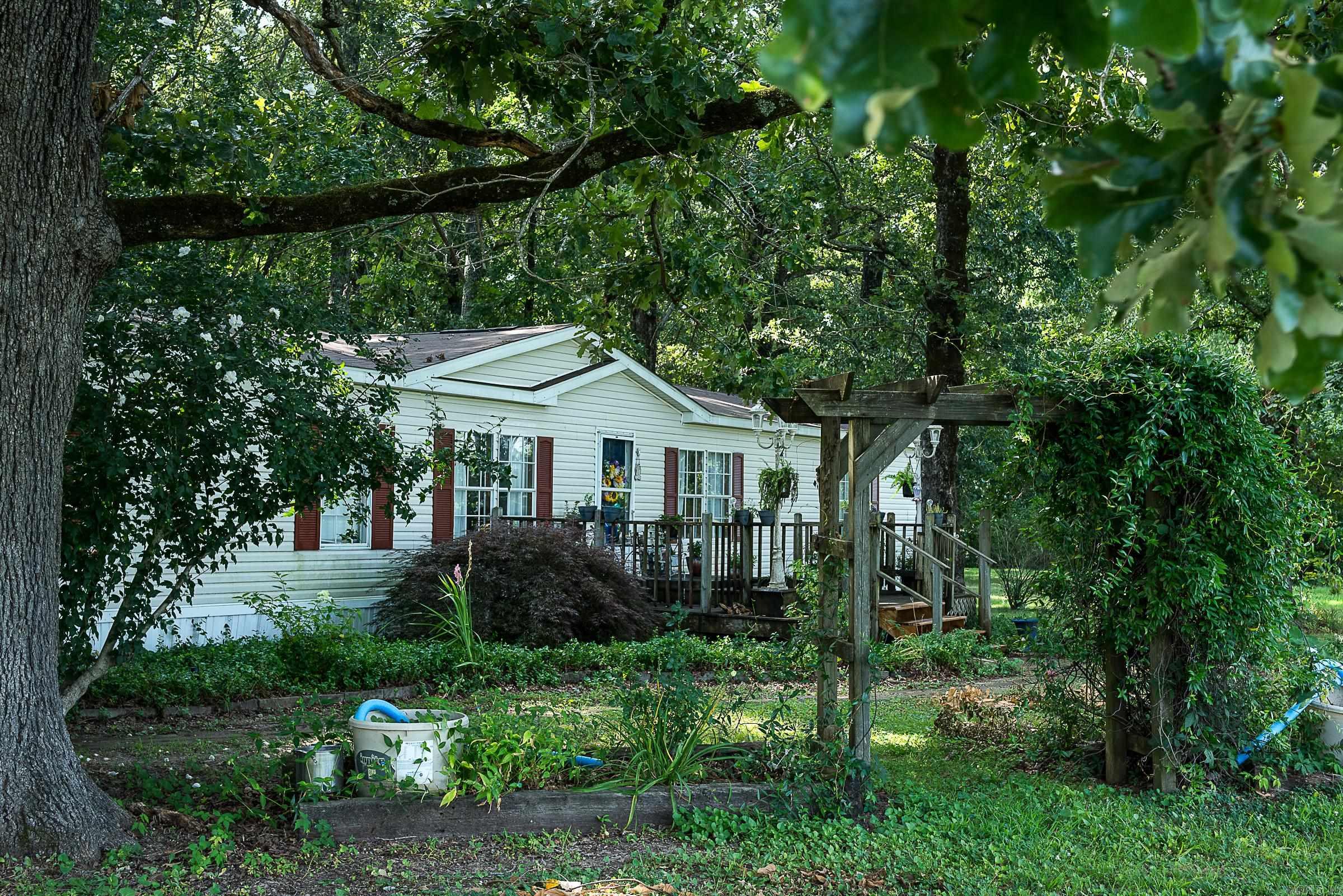 13717 Terry Lane Property Photo 4
