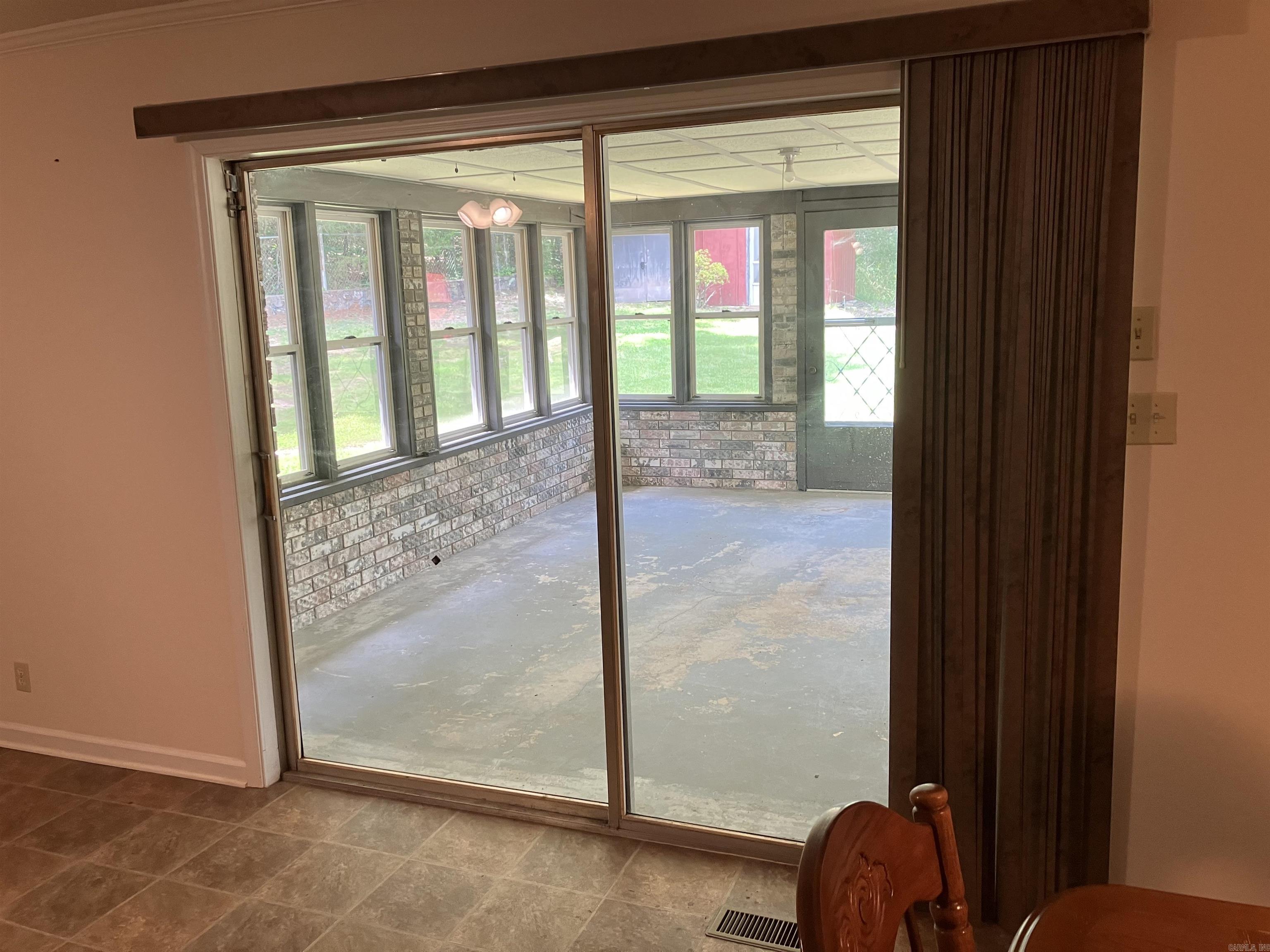 164 Carol Street Property Photo 7