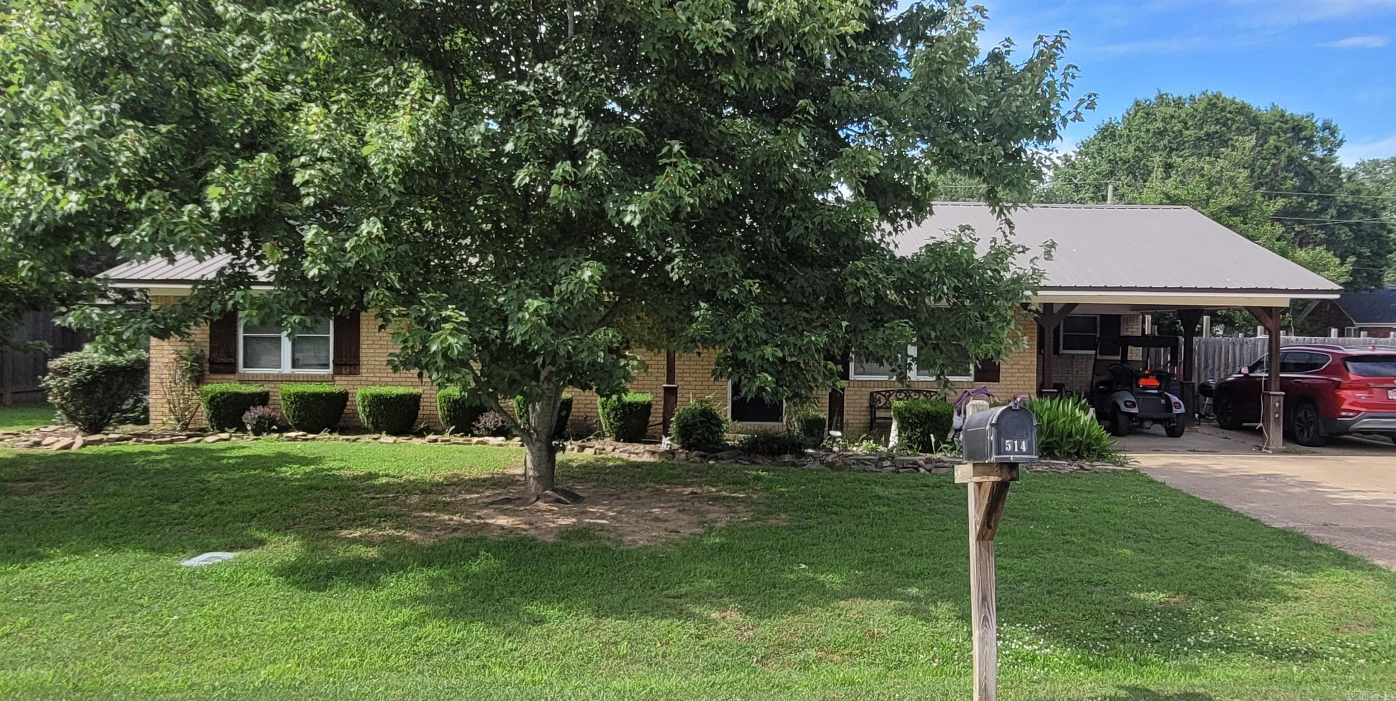 514 Reynolds Drive