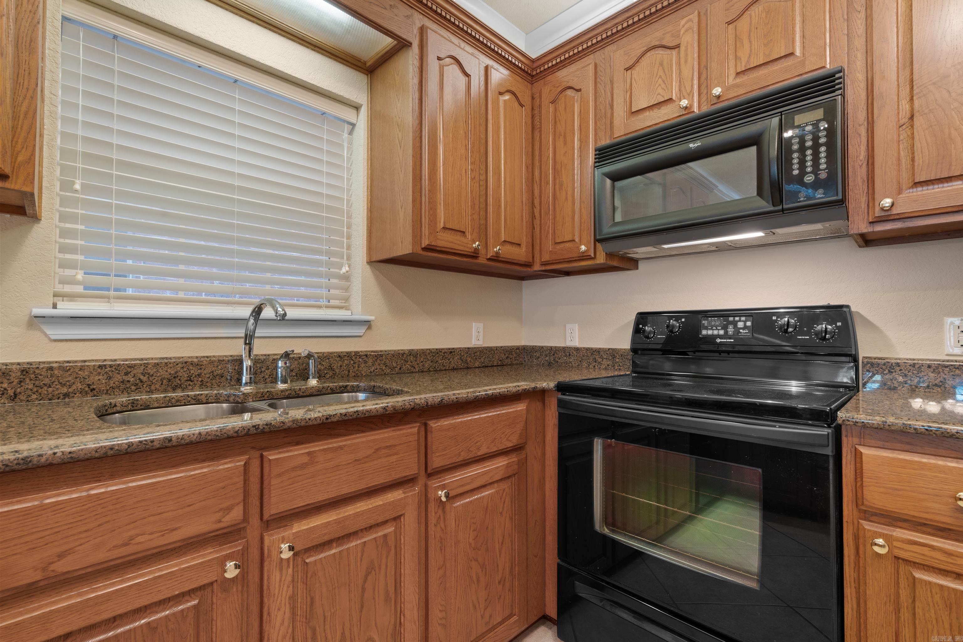 451 Lakeland Drive F-5 Property Photo 10