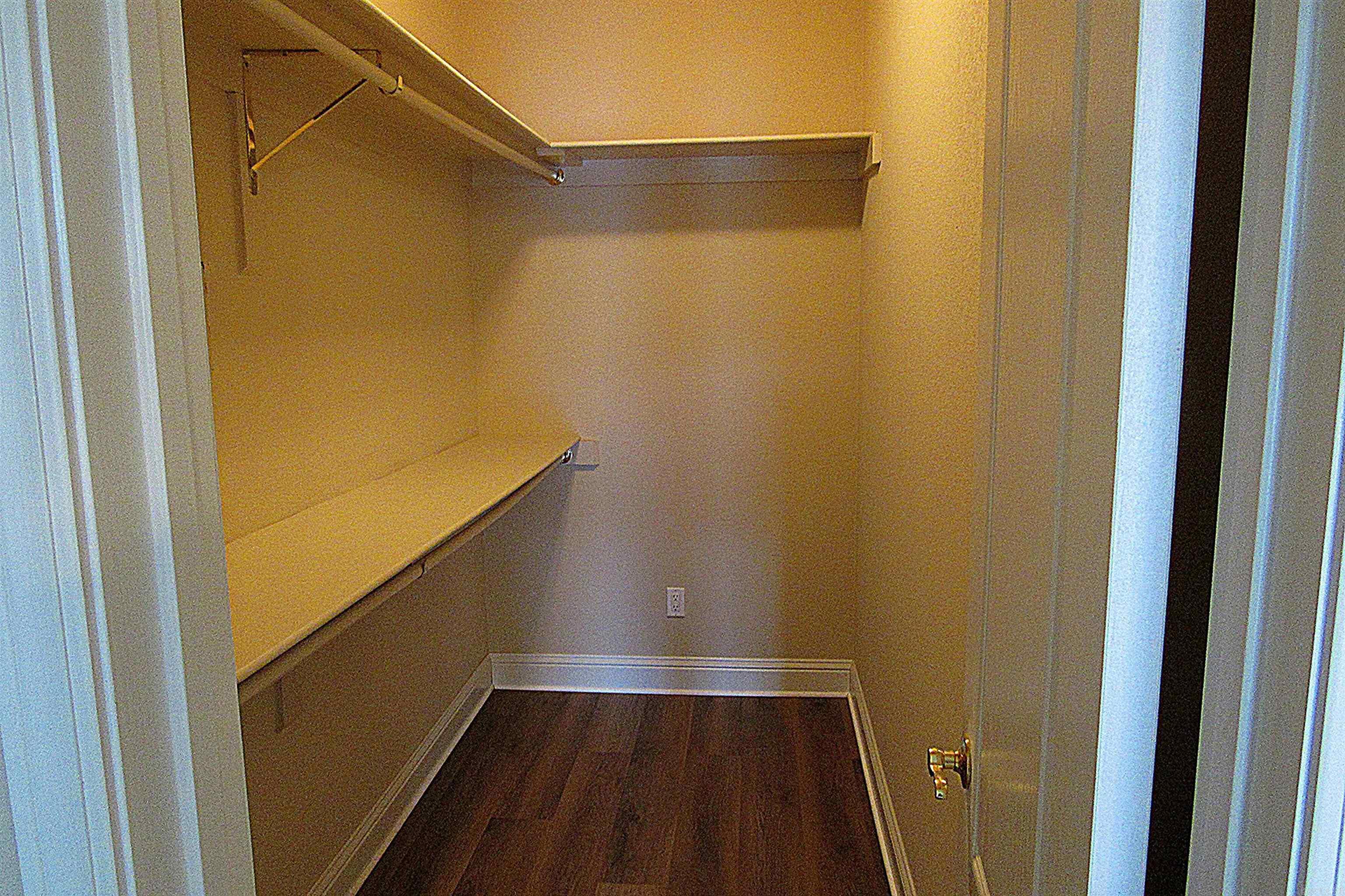 451 Lakeland Drive F-5 Property Photo 22