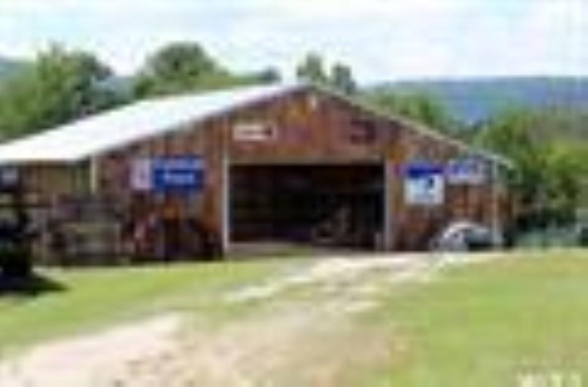 7055 W Hwy 66 Property Photo 9