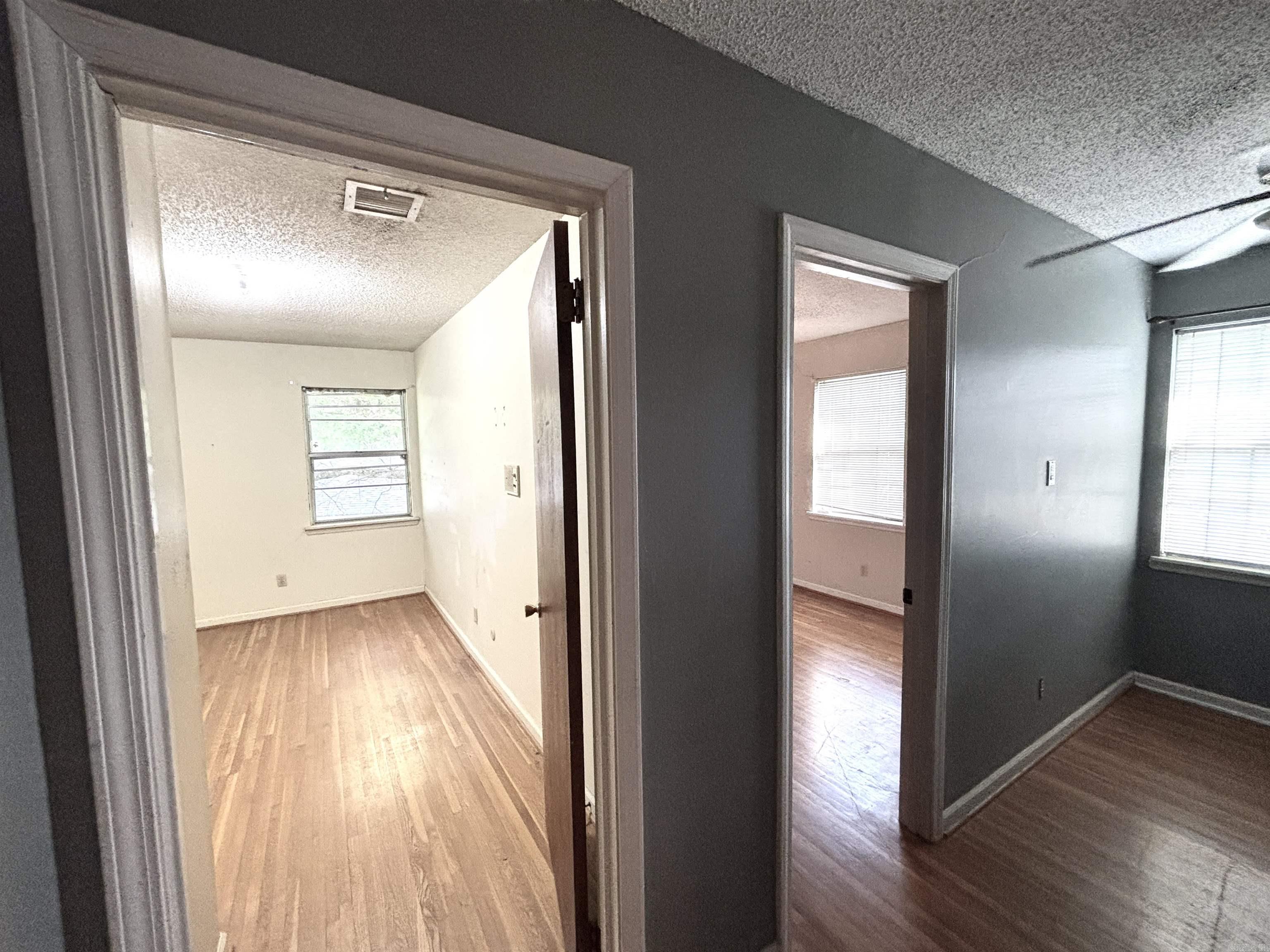 905 Shall Ct Property Photo 14