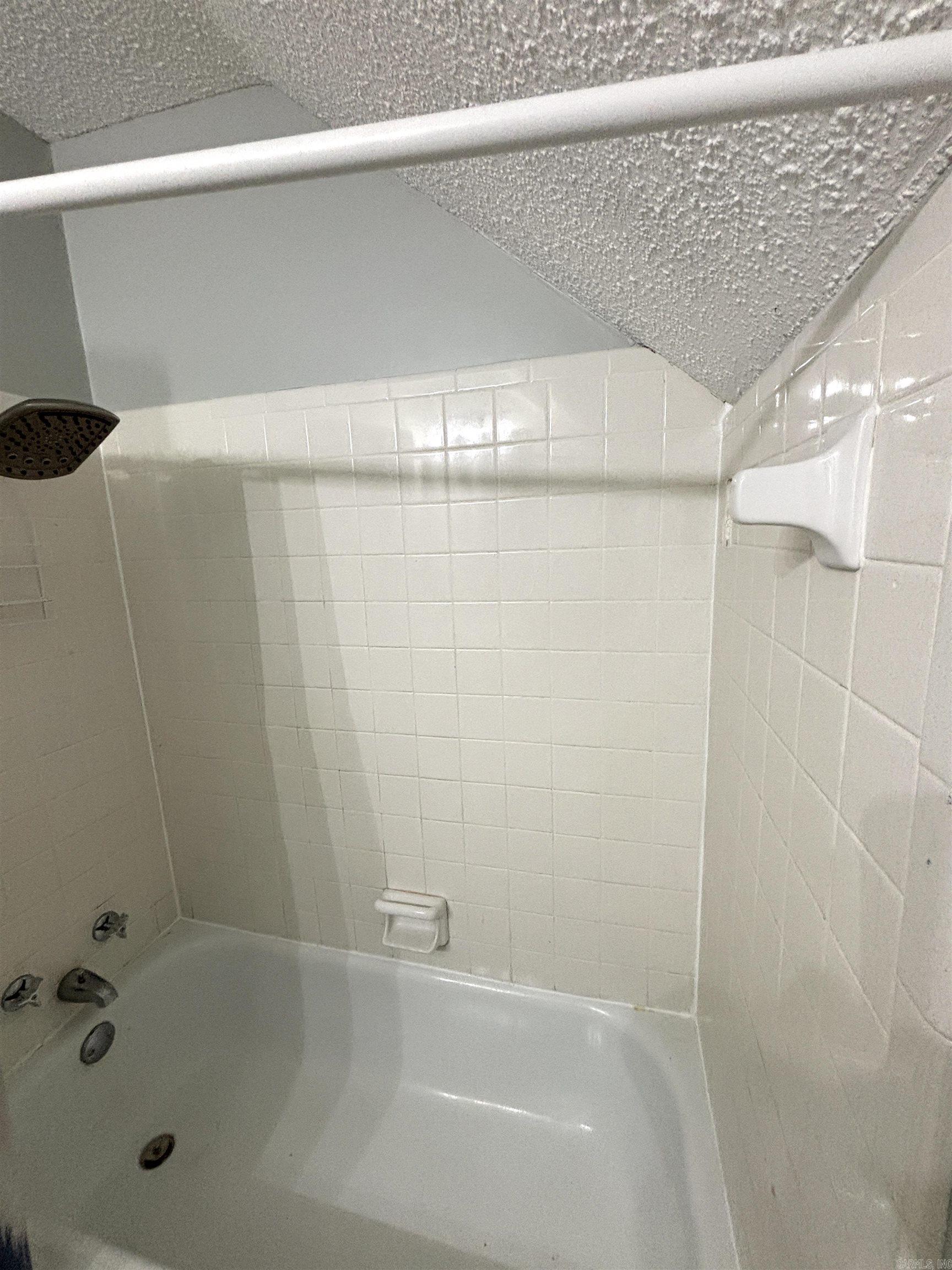 905 Shall Ct Property Photo 21