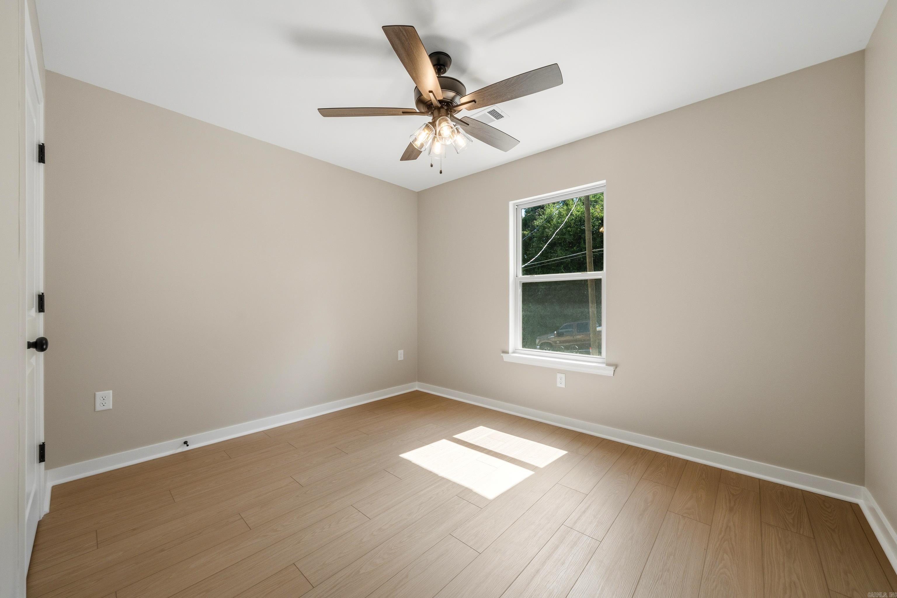113 Rowland Trail Property Photo 32