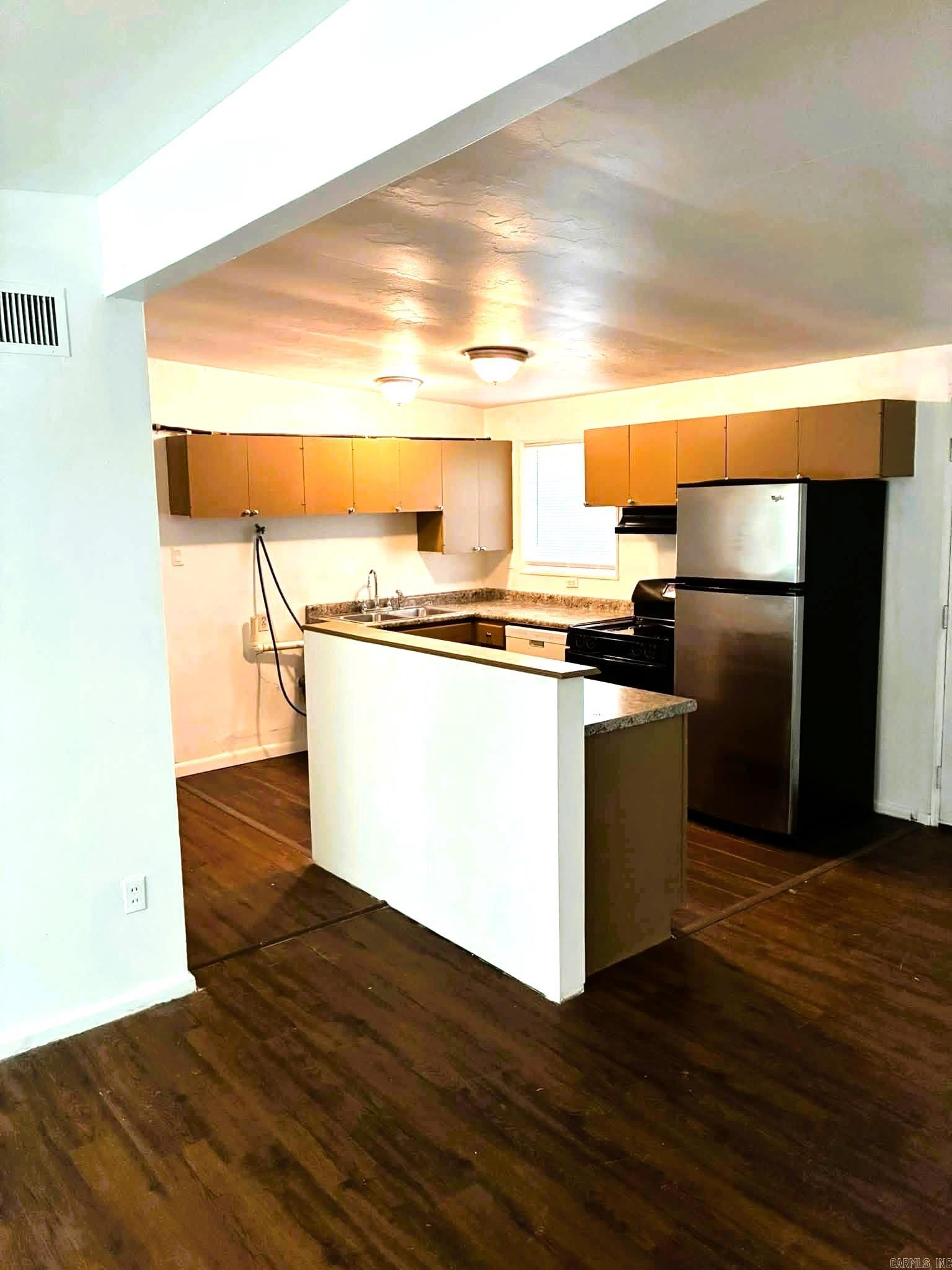 43 S Meadowcliff Property Photo 5