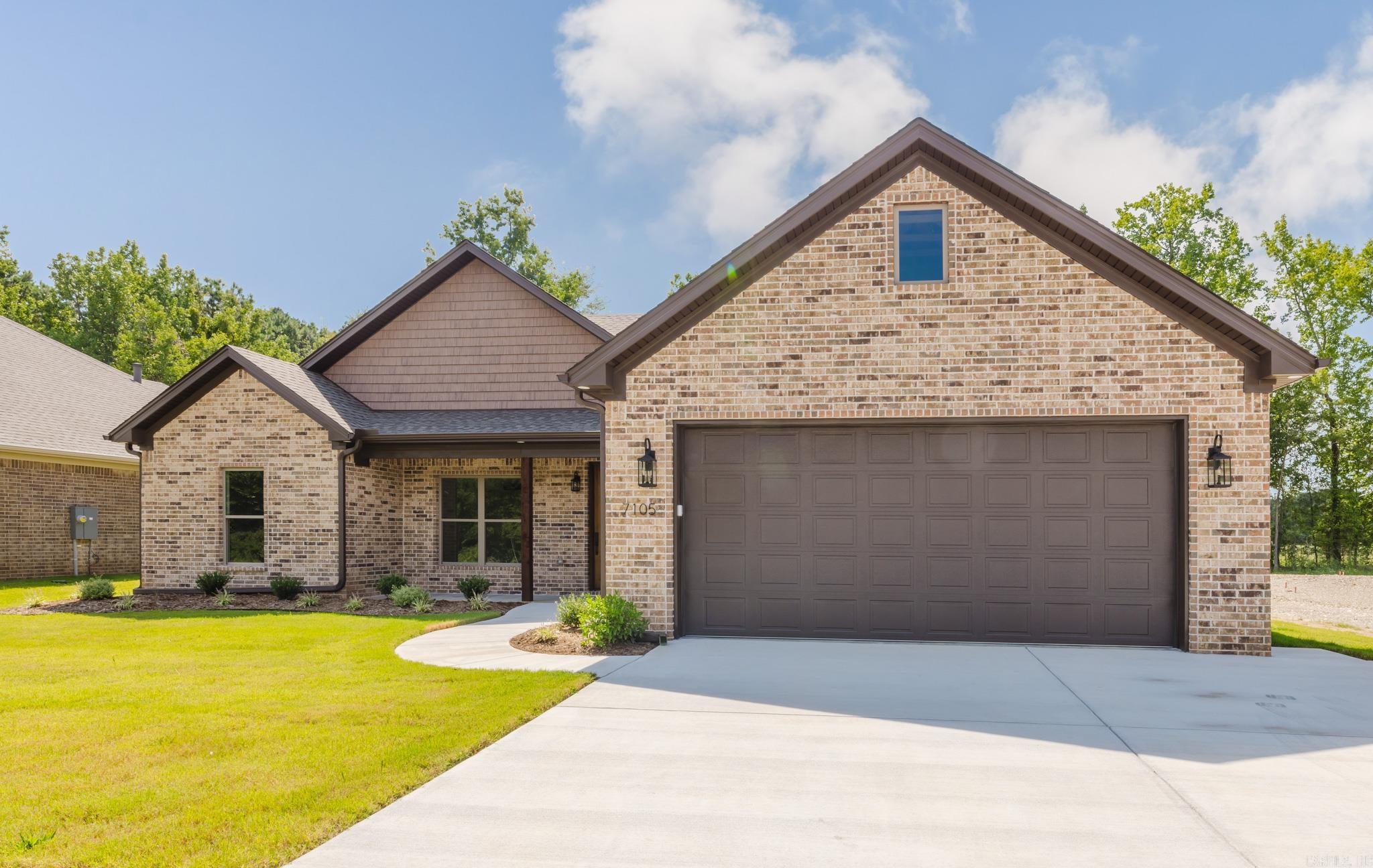 7105 Cold Creek Drive Property Photo 1