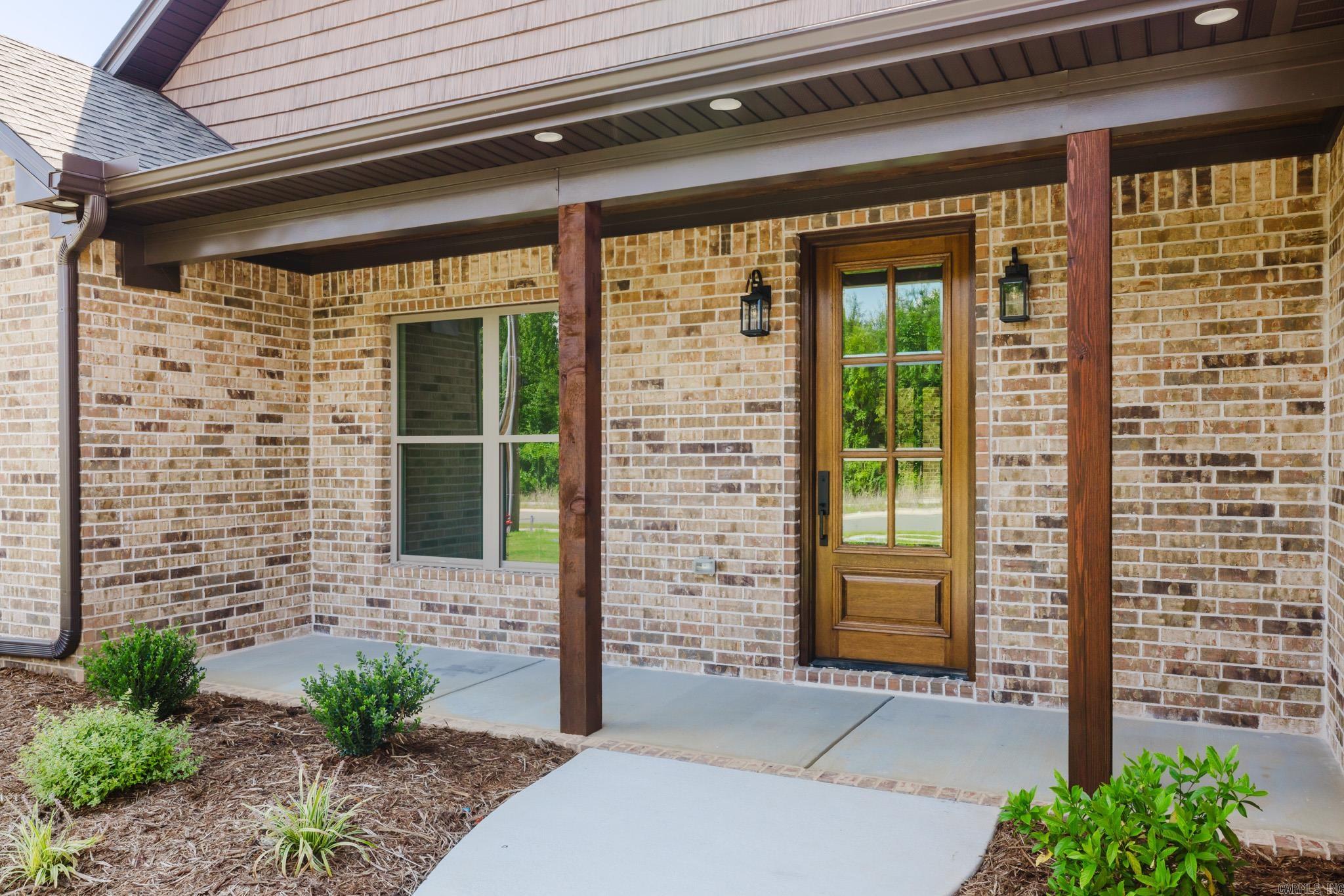 7105 Cold Creek Drive Property Photo 4