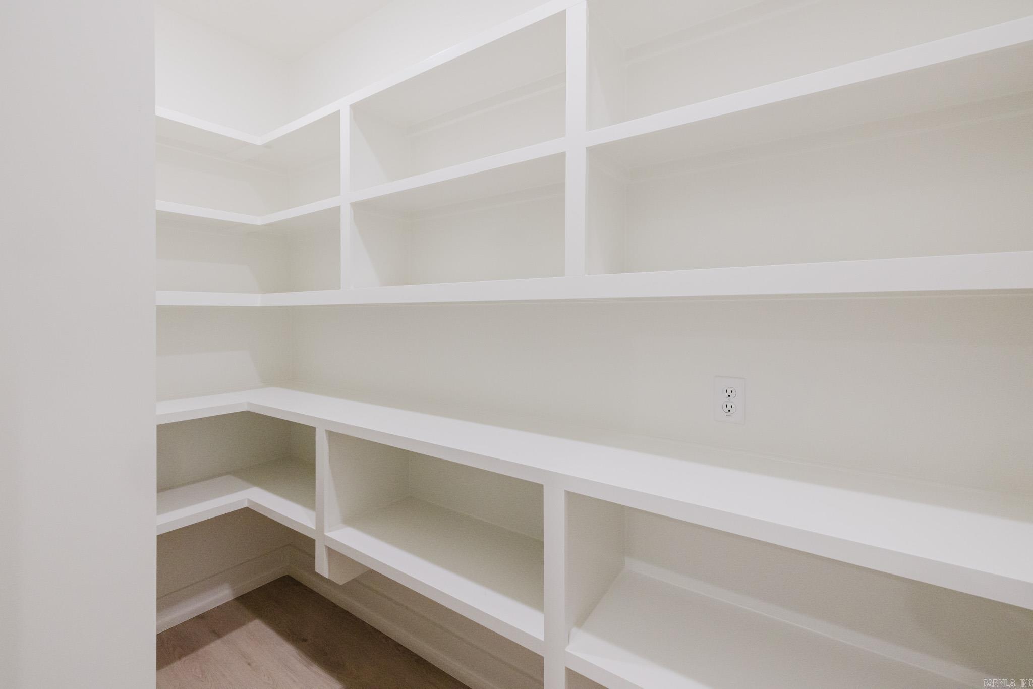 7105 Cold Creek Drive Property Photo 17