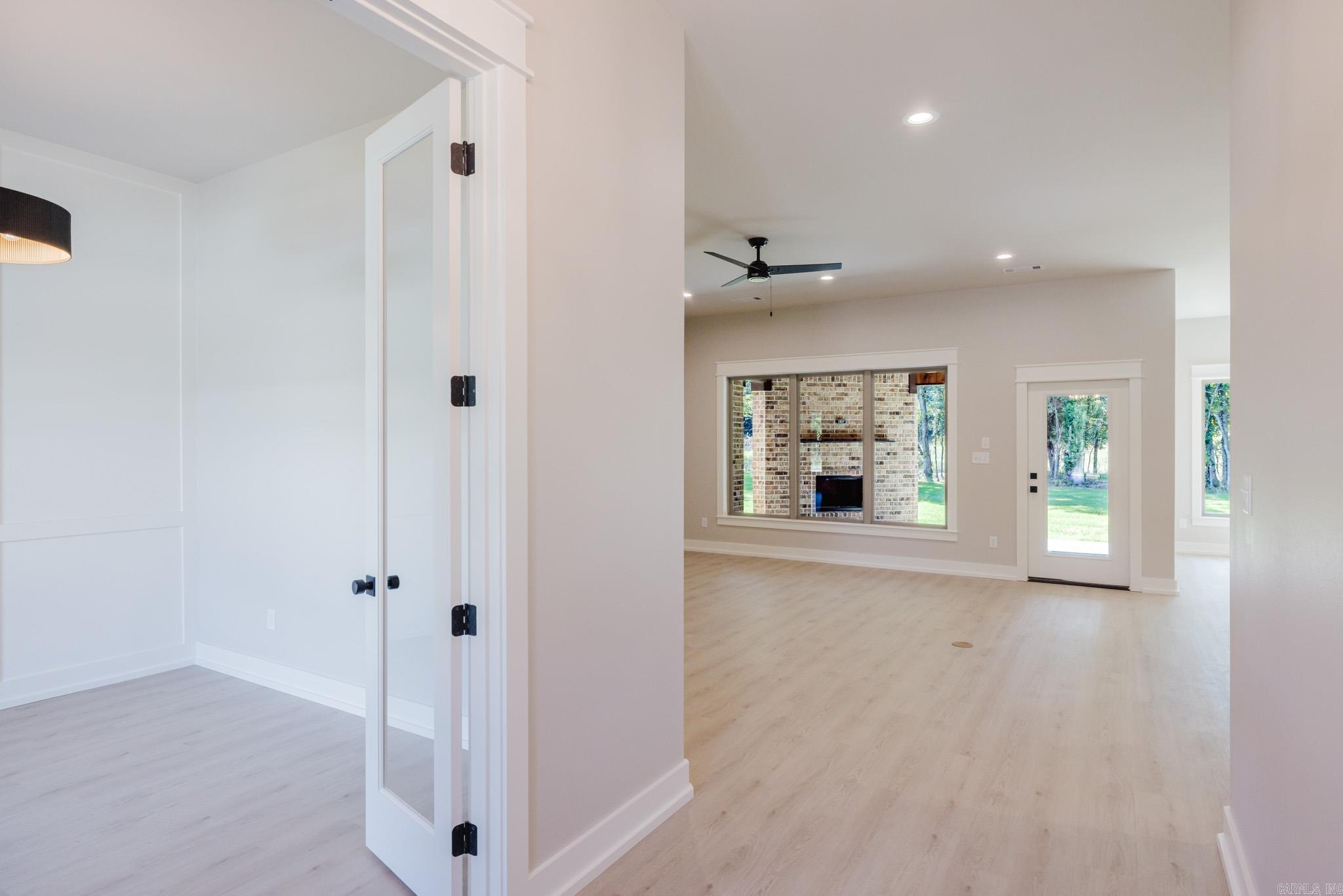 7105 Cold Creek Drive Property Photo 27