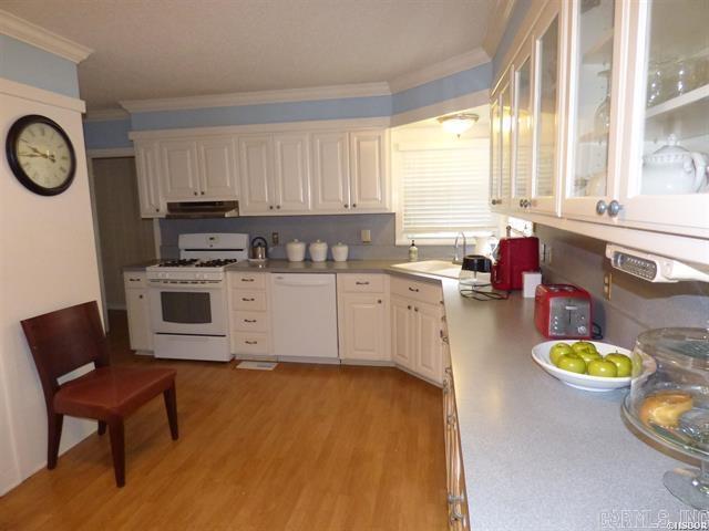 114 Phillips Street Property Photo 14