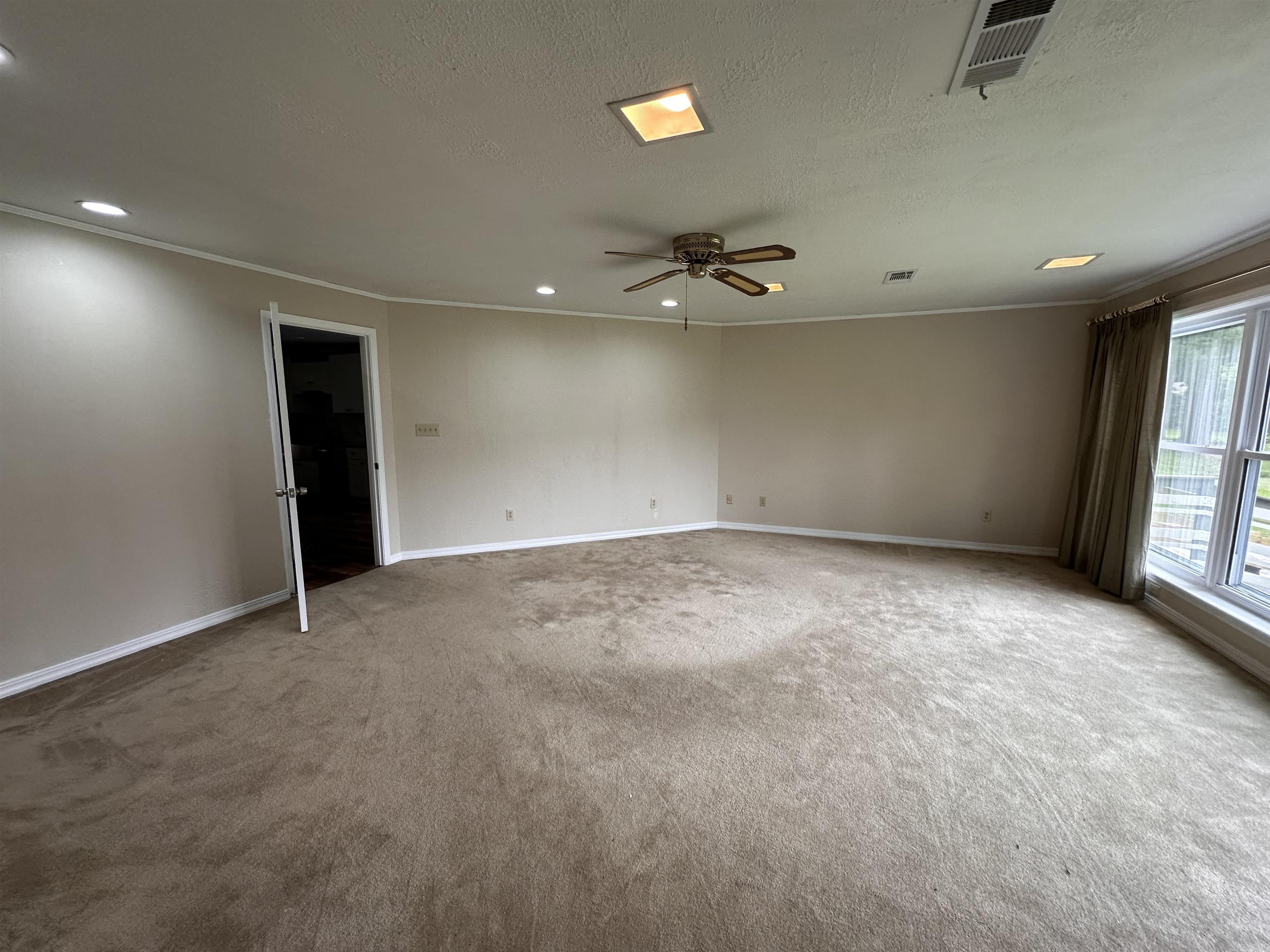 1624 S Lakewood Street Property Photo 13