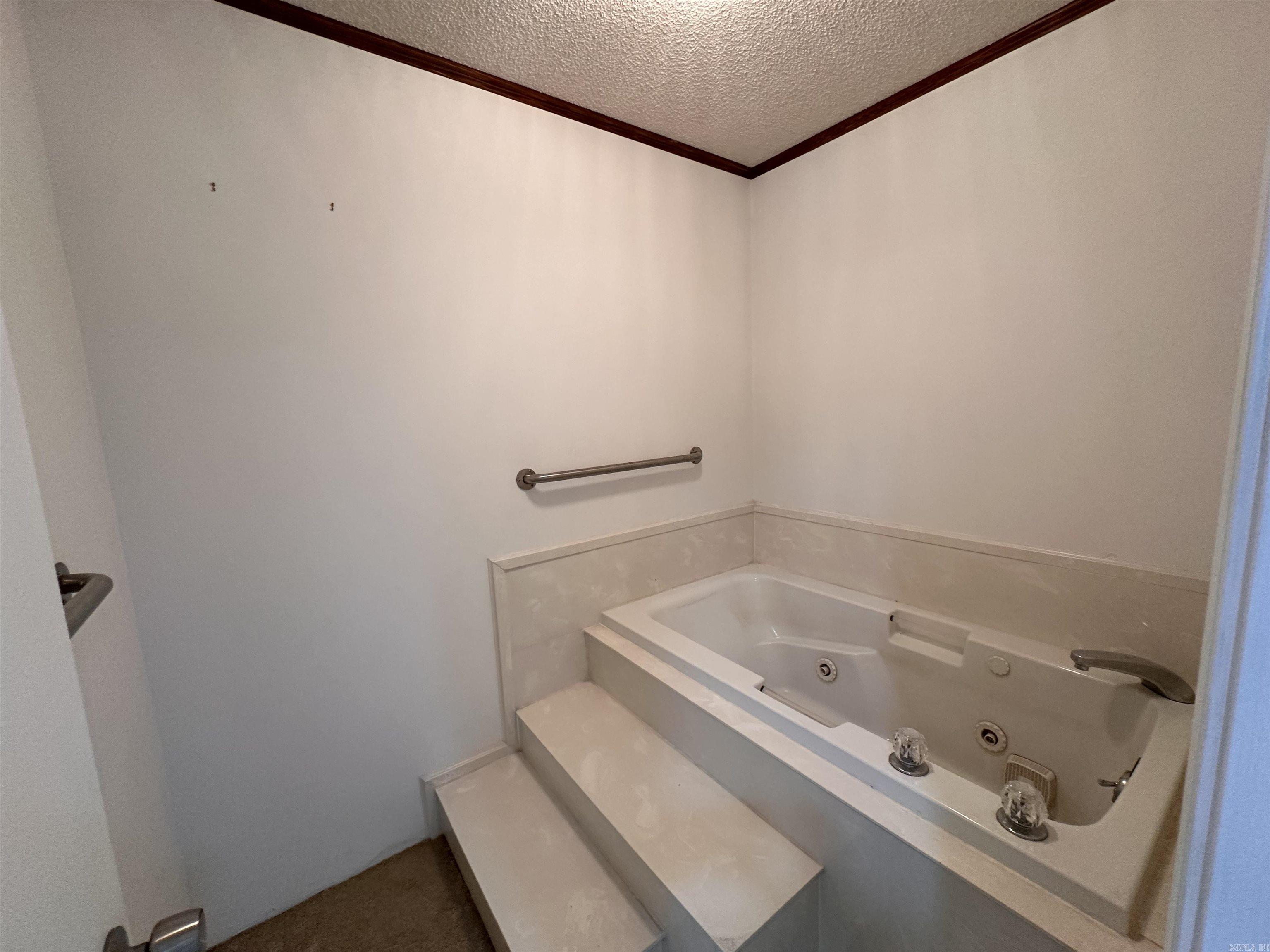1624 S Lakewood Street Property Photo 14