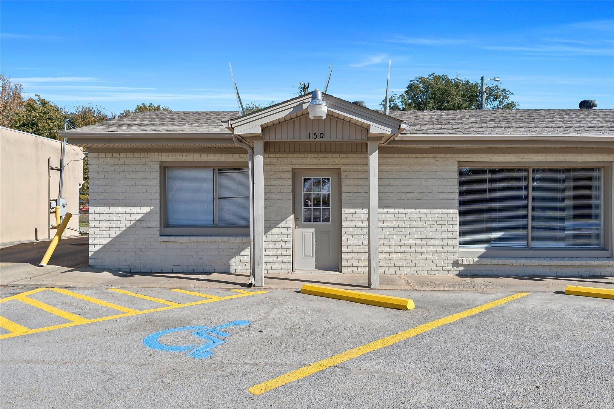 150 Highway 463 Property Photo 1
