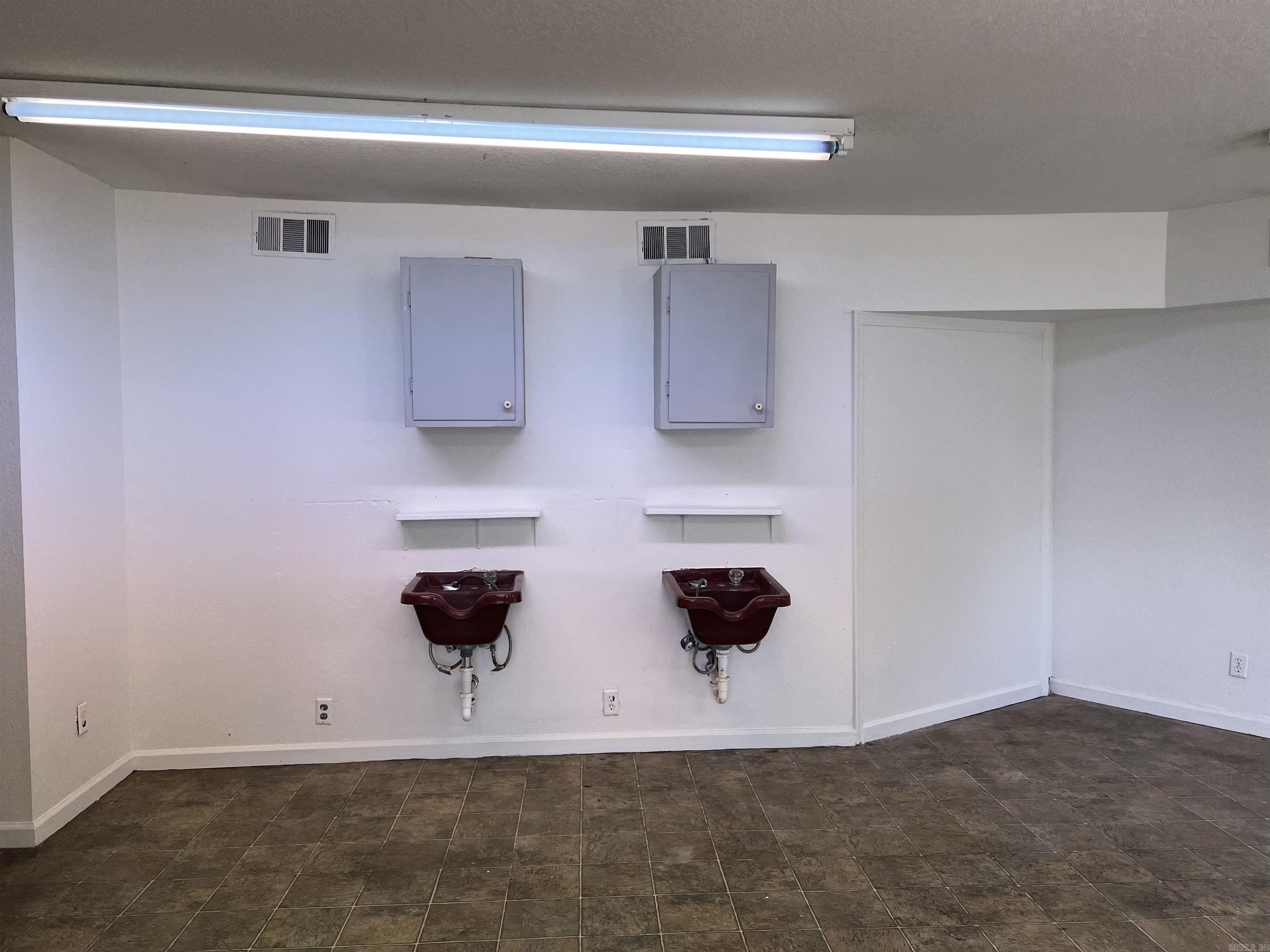 150 Highway 463 Property Photo 30