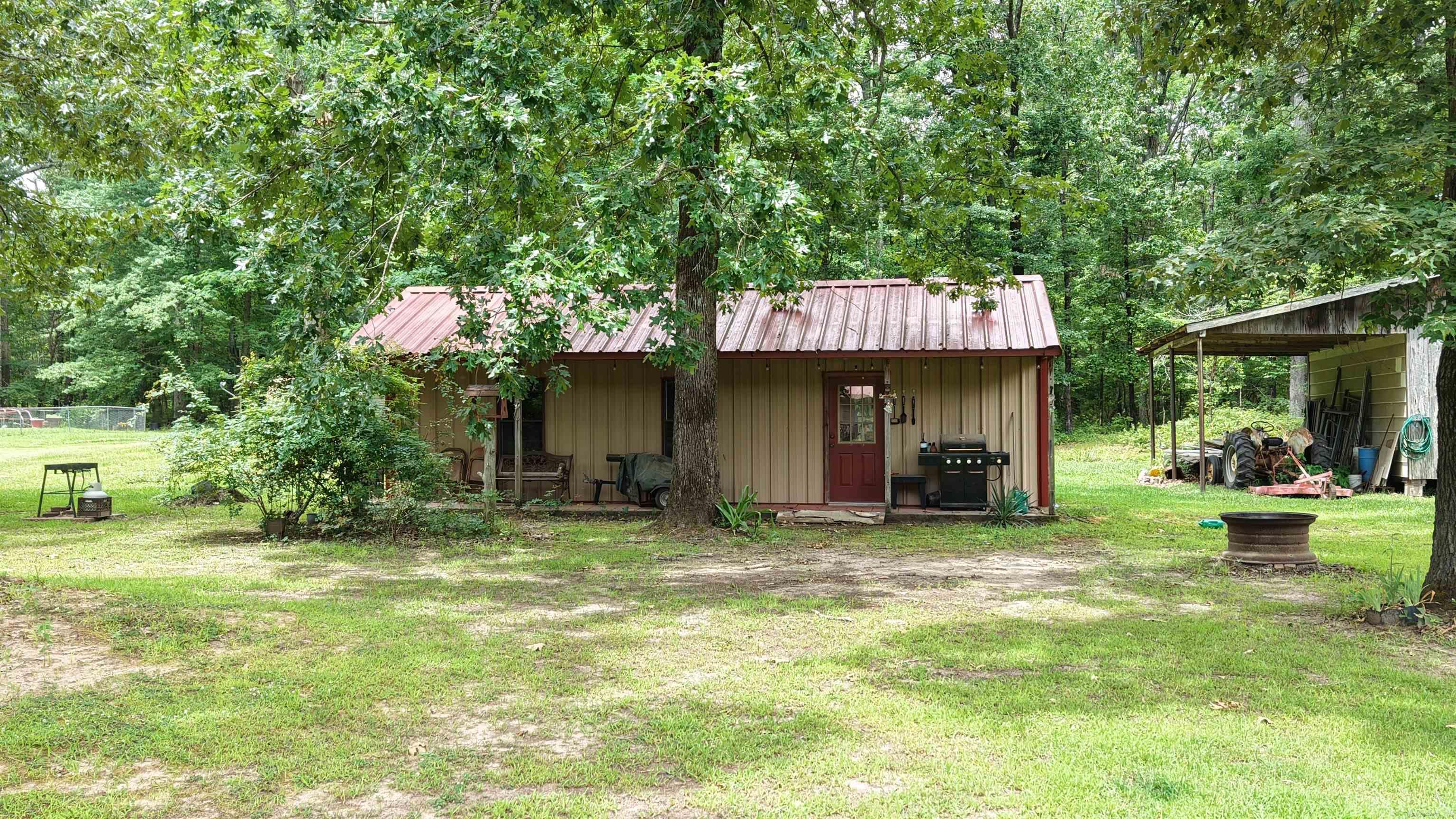 1014 Elkins Rd. Property Photo 5