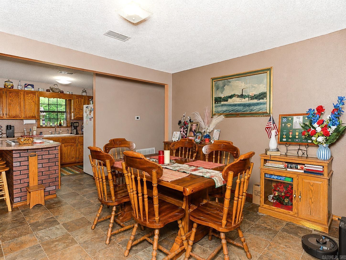1014 Elkins Rd. Property Photo 18