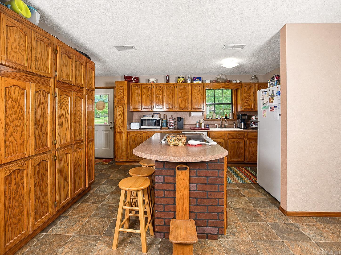 1014 Elkins Rd. Property Photo 20