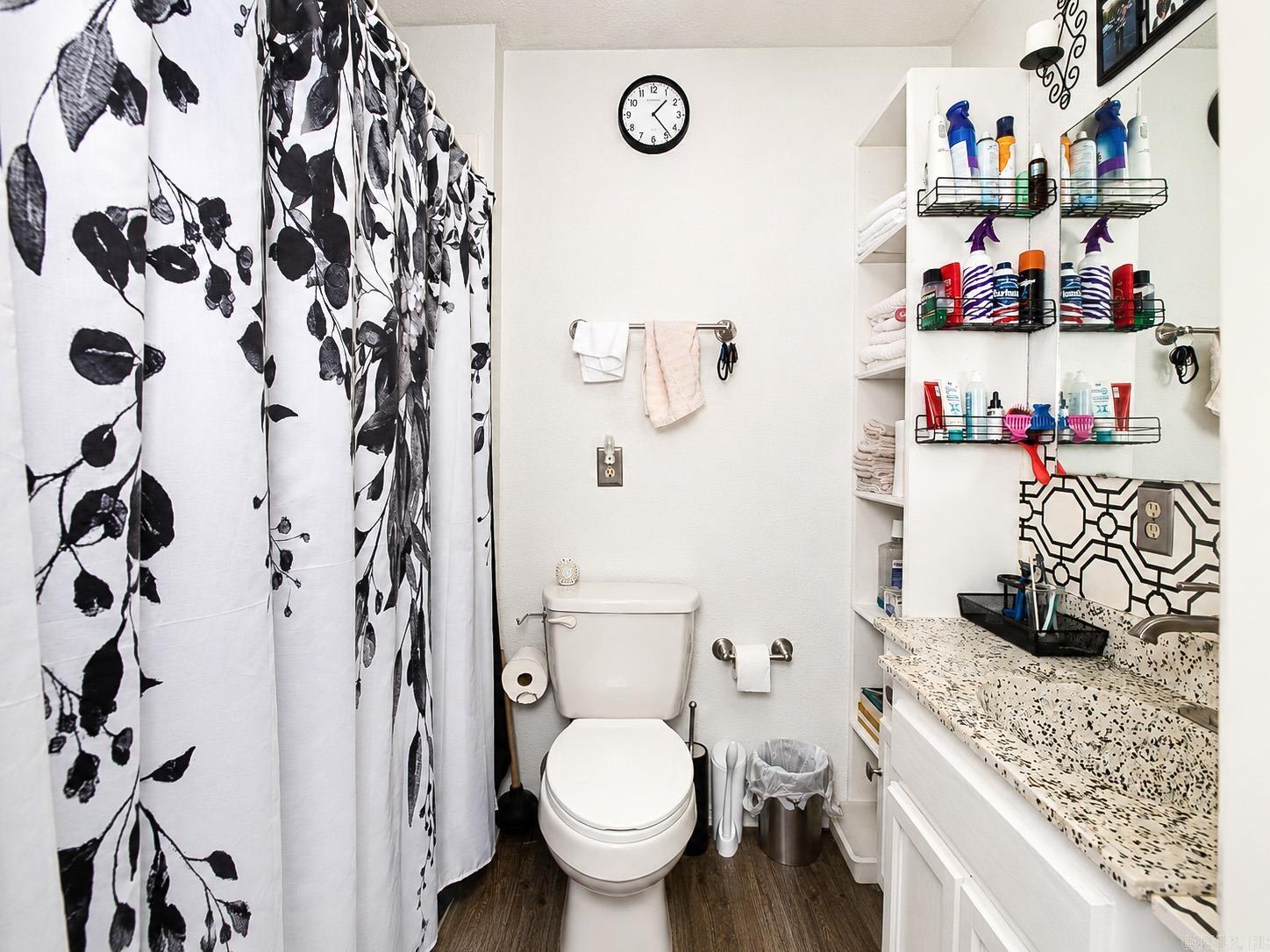 1014 Elkins Rd. Property Photo 24
