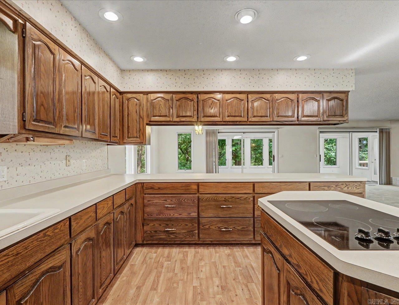 5 Coronado Lane Property Photo 7