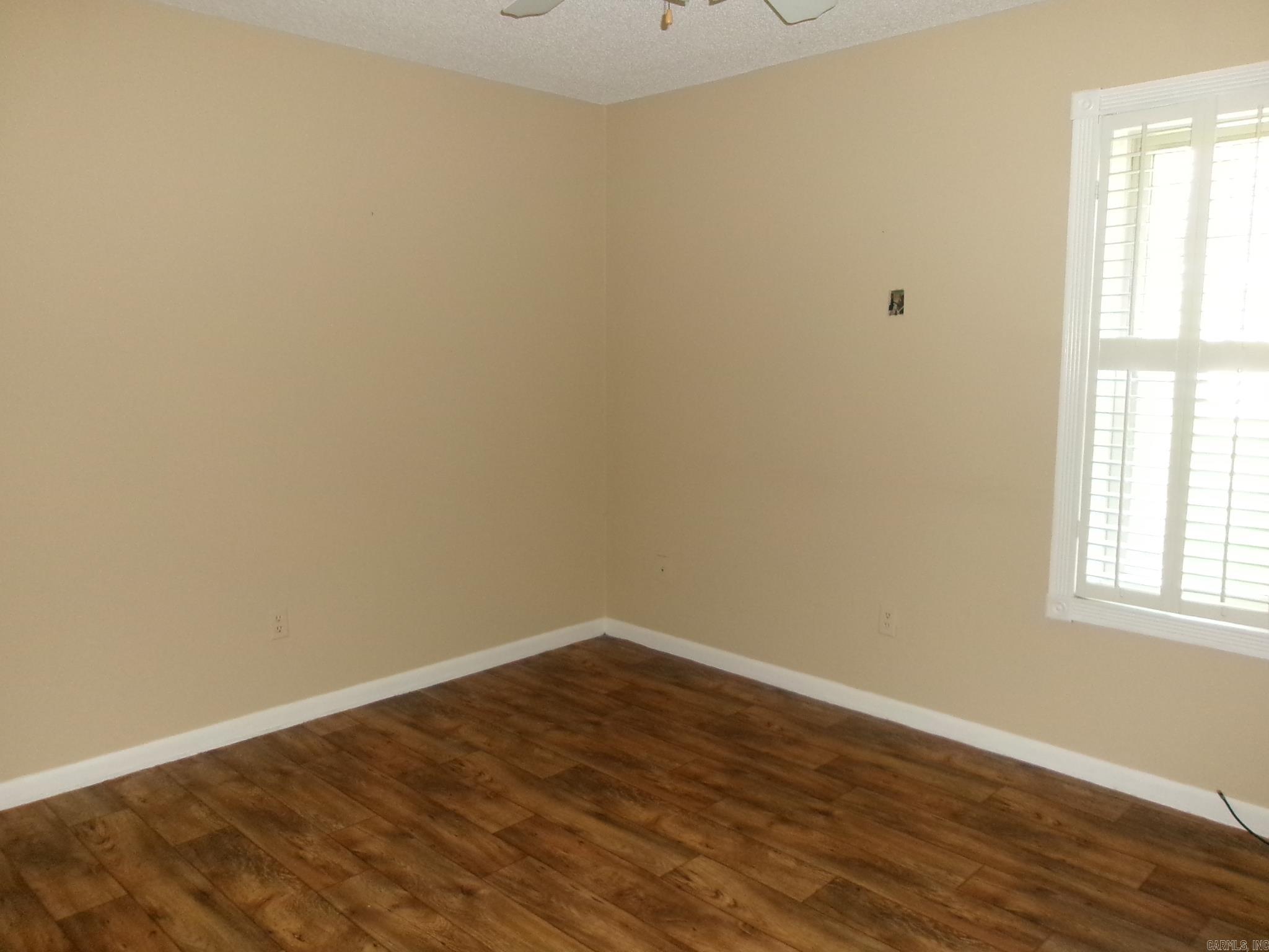 202 Arkansas St Property Photo 3