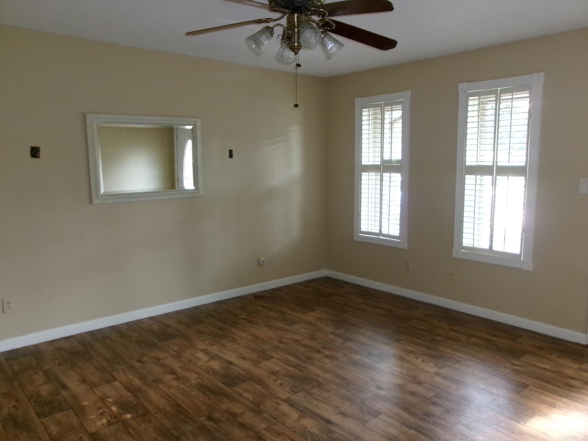202 Arkansas St Property Photo 9